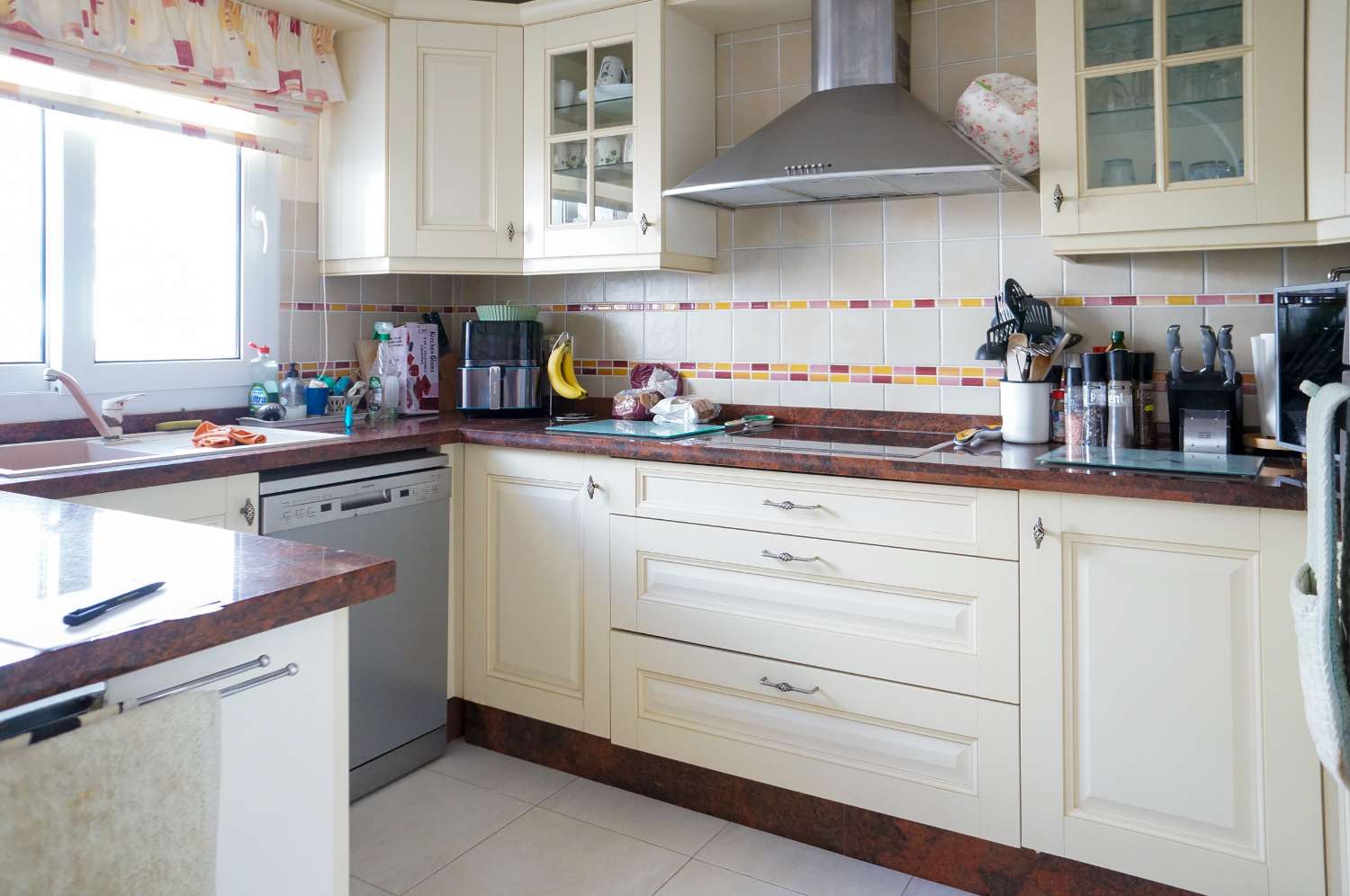 Detached villa with private pool in Maro