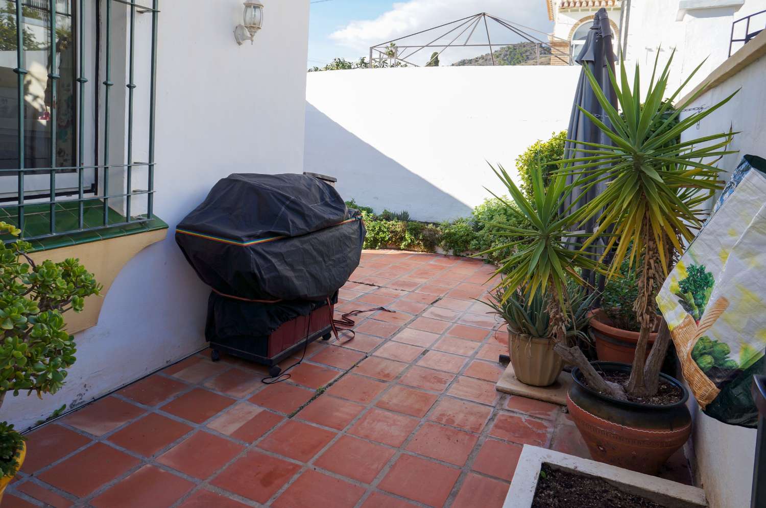 Detached villa with private pool in Maro