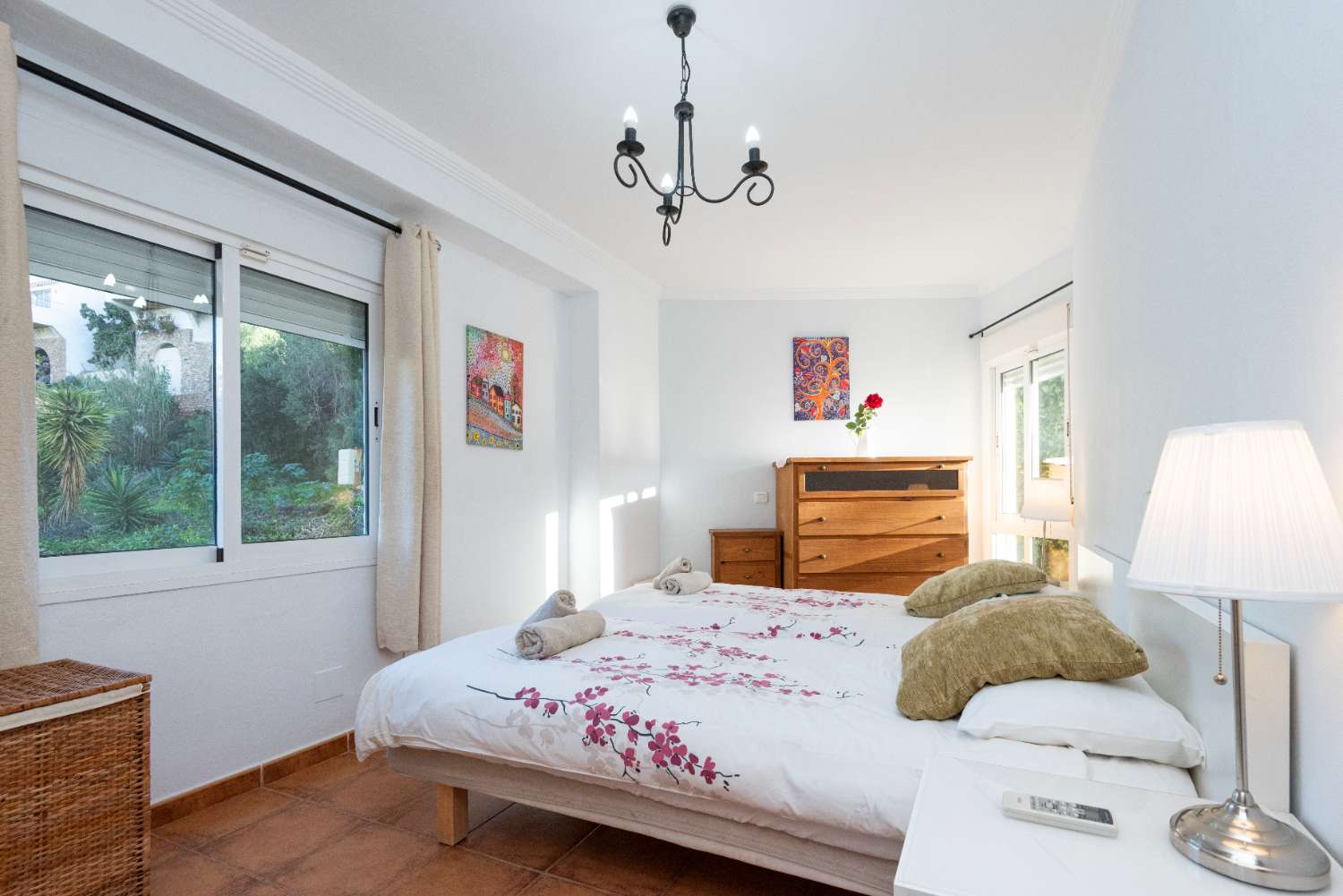 Apartamento en última planta en venta en Nerja, zona playa de Burriana