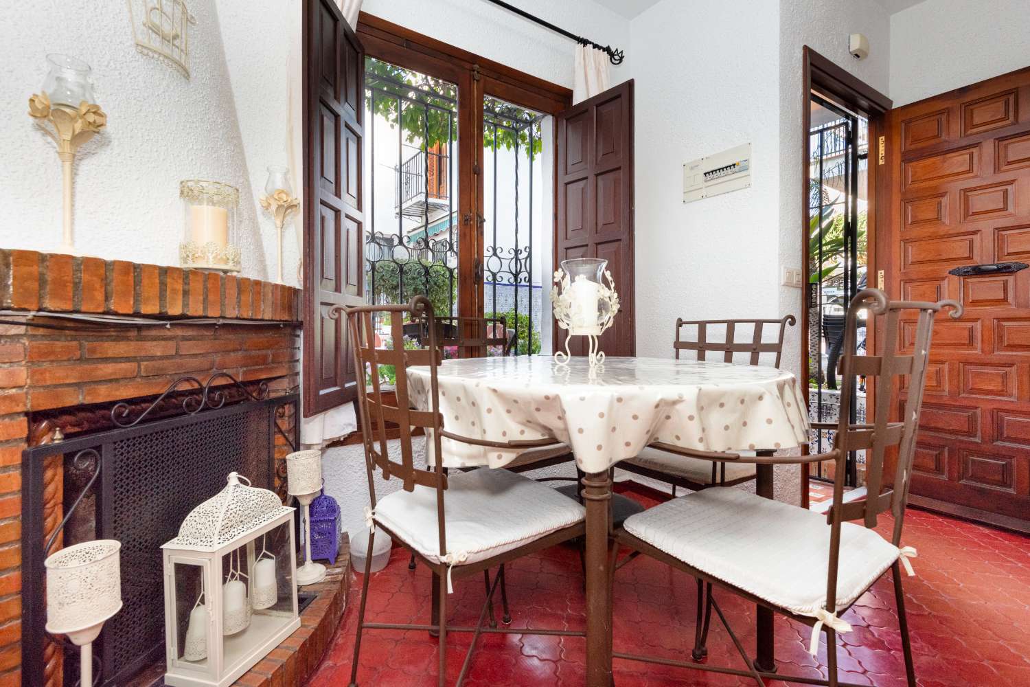 Charming Townhouse in Nueva Nerja, close to Burriana Beach and the town centre