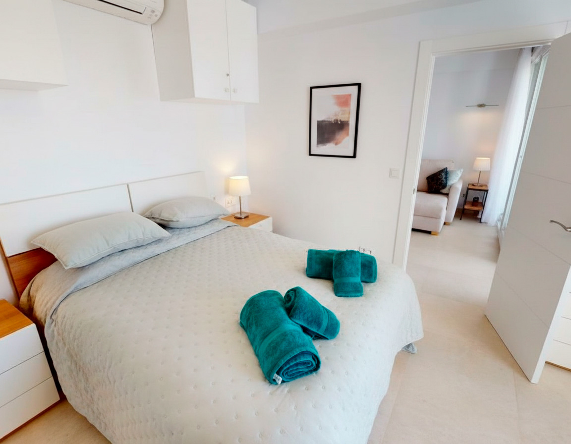 Immaculate, Recently Renovated Apartment in a Highly Sought-After Building