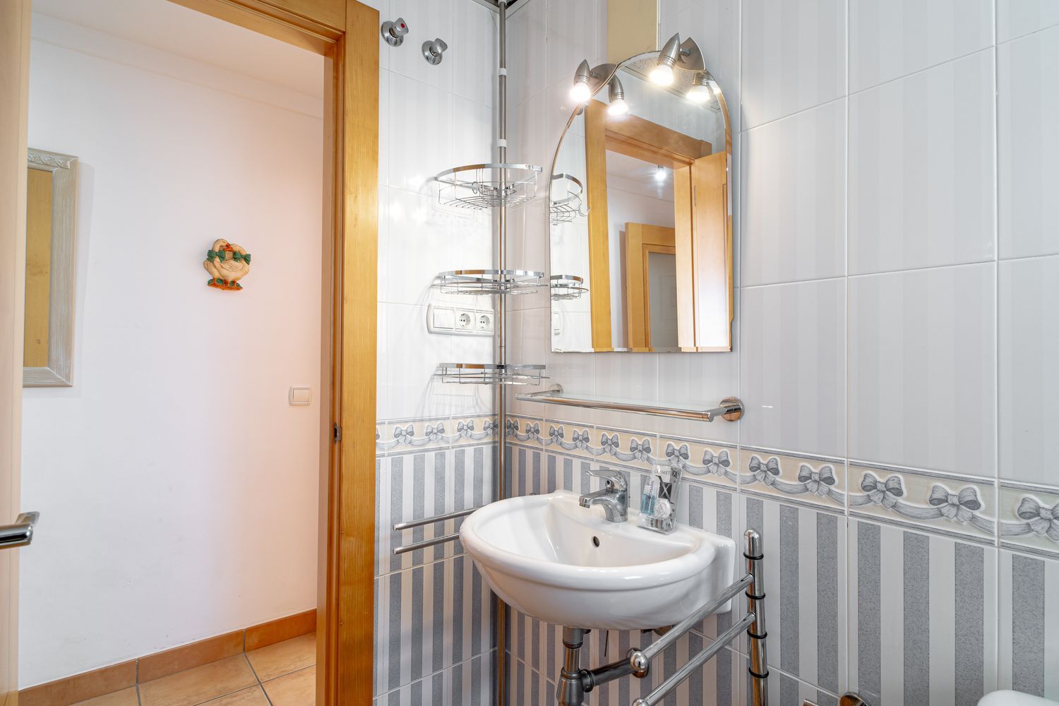 Stunning 2-Bedroom Apartment with Panoramic Sea Views in Tamango Hills