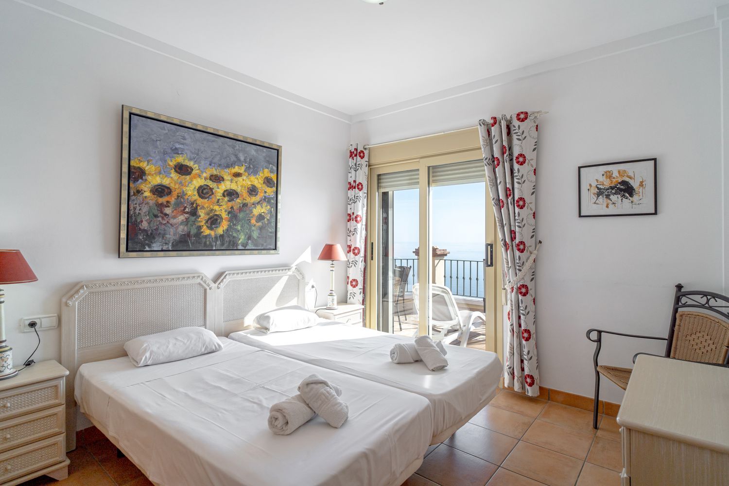 Stunning 2-Bedroom Apartment with Panoramic Sea Views in Tamango Hills