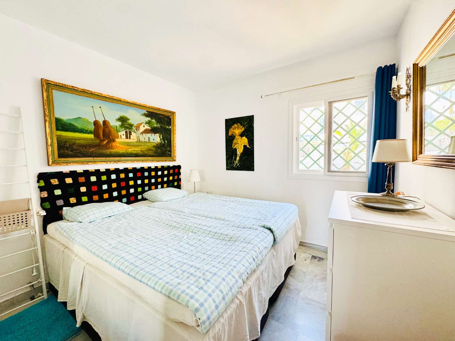 Apartamento dúplex en venta en La Rosas, Nerja