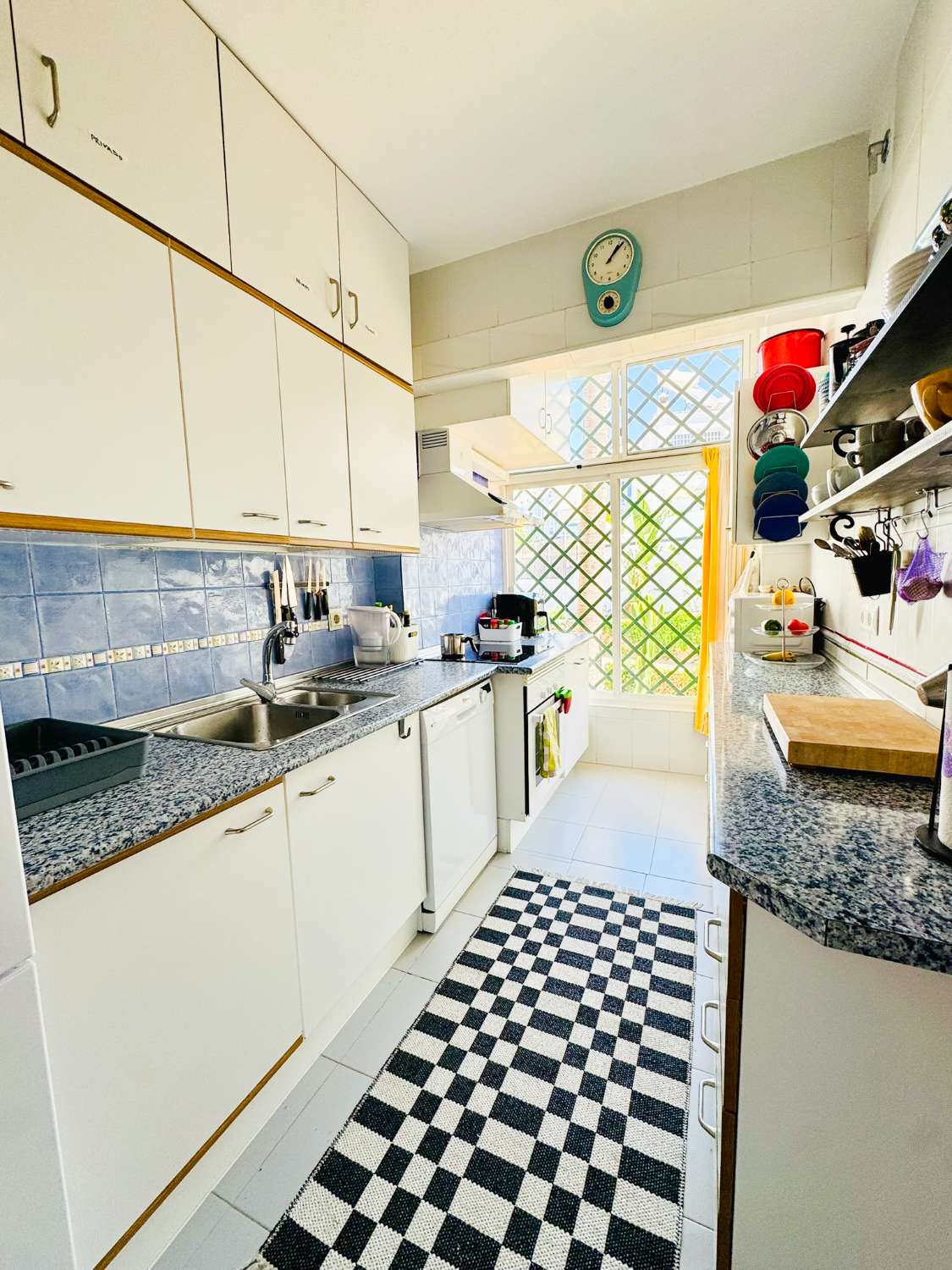 Apartamento dúplex en venta en La Rosas, Nerja