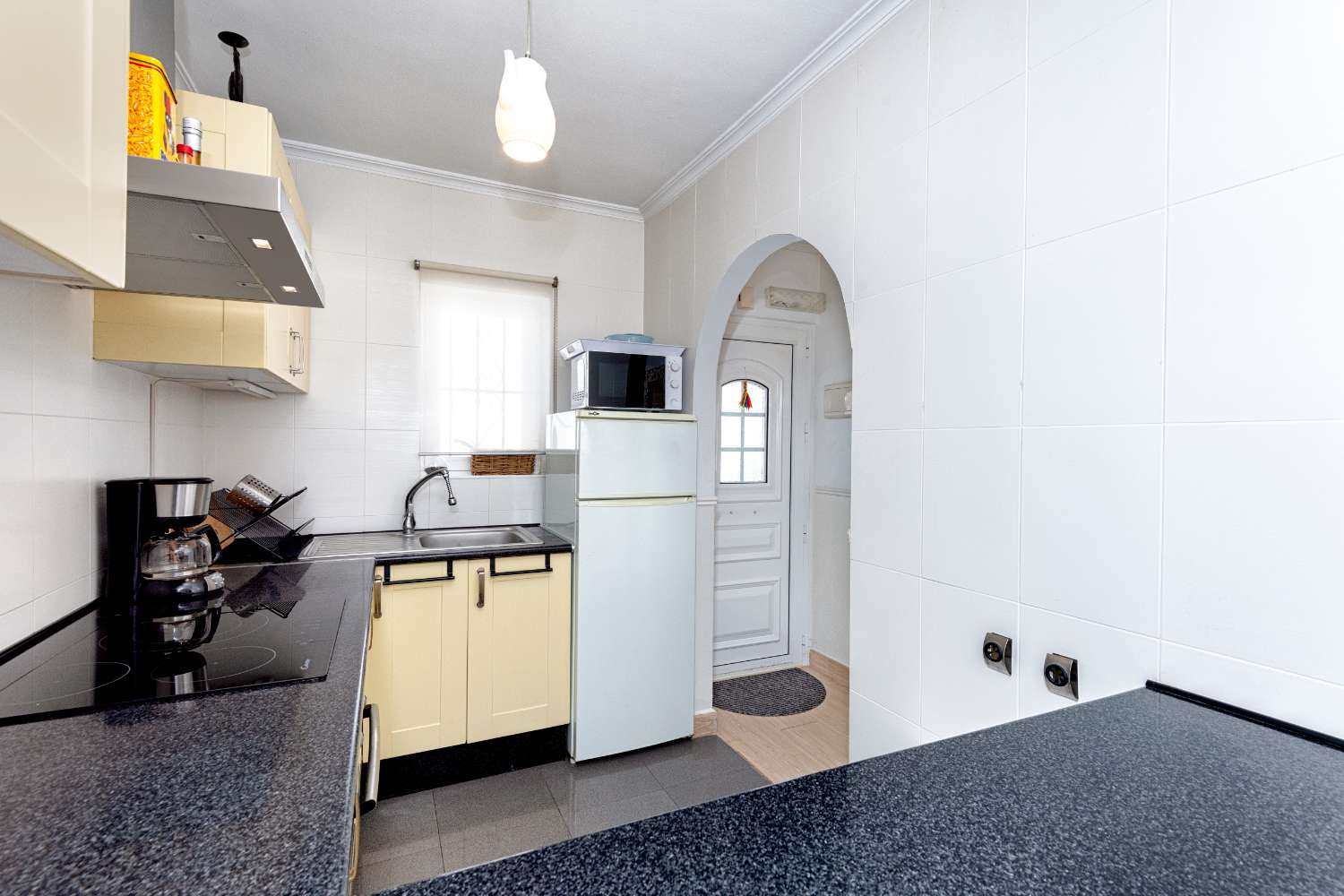 Leilighet til salgs med flott havutsikt beliggende i La Noria Nerja