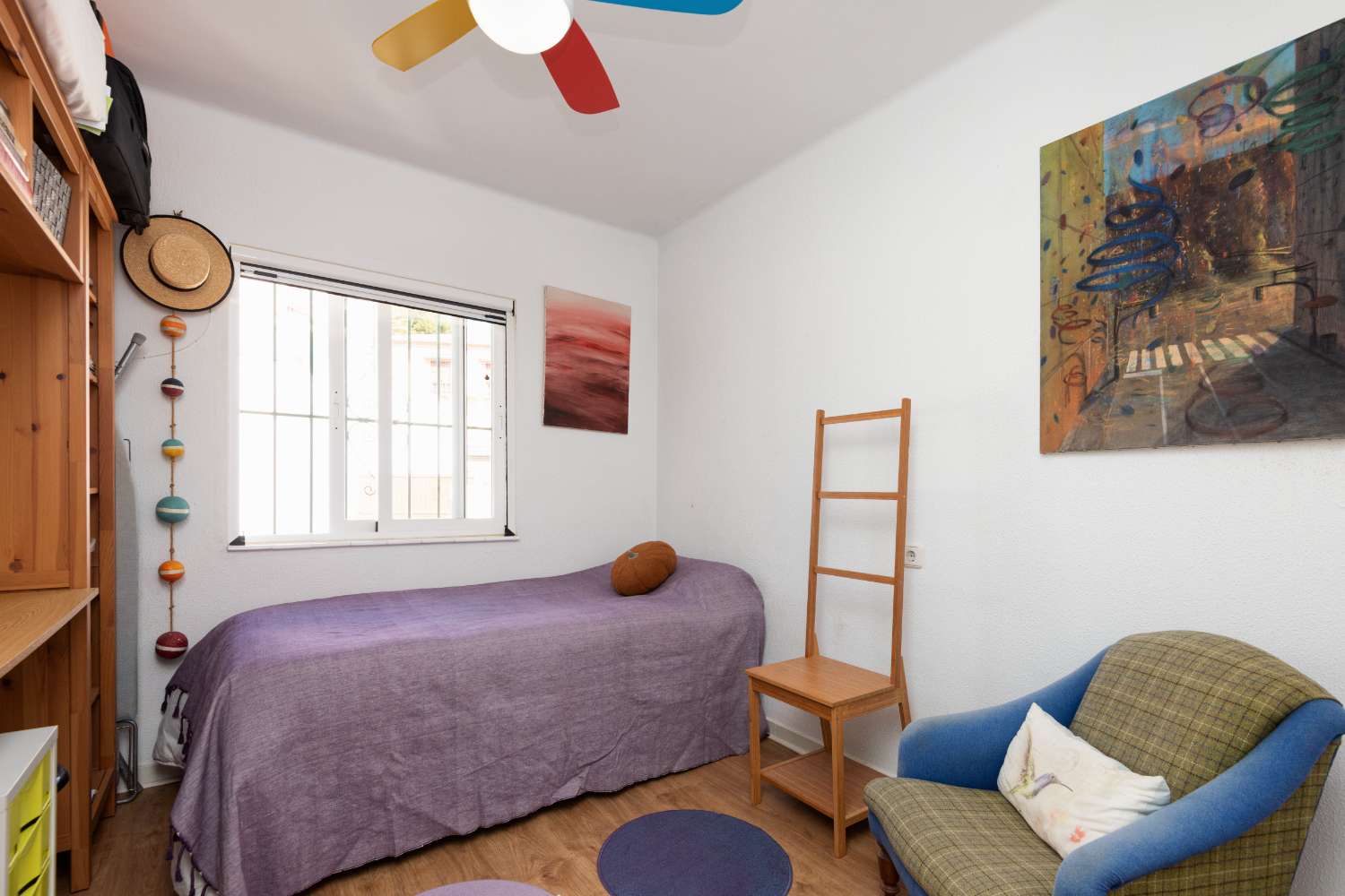 Leilighet til salgs med flott havutsikt beliggende i La Noria Nerja