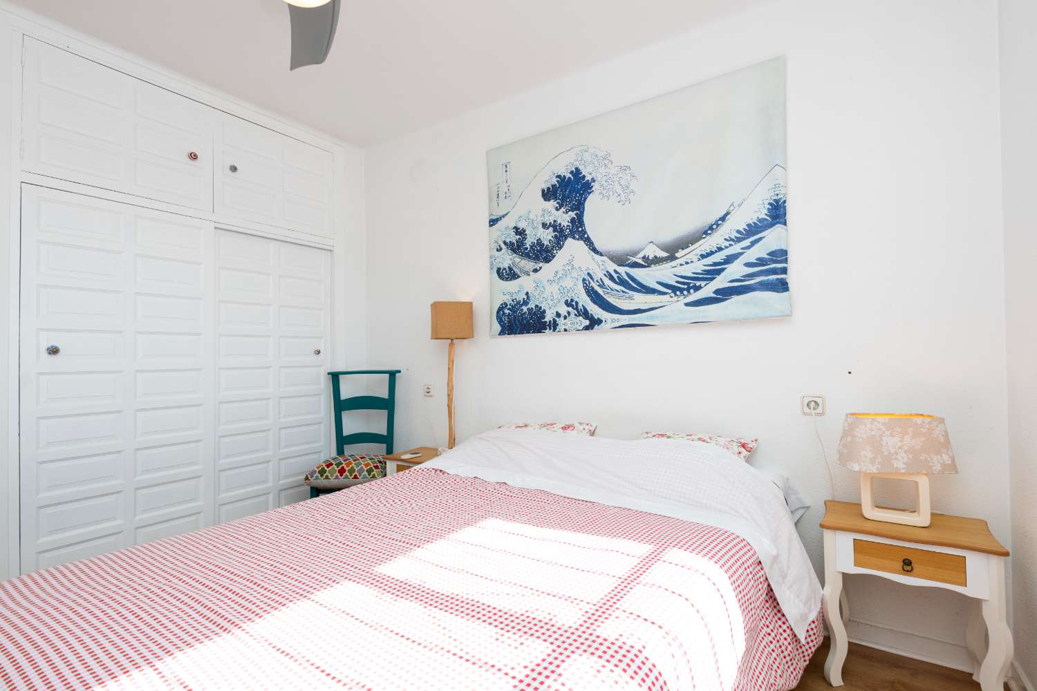 Leilighet til salgs med flott havutsikt beliggende i La Noria Nerja