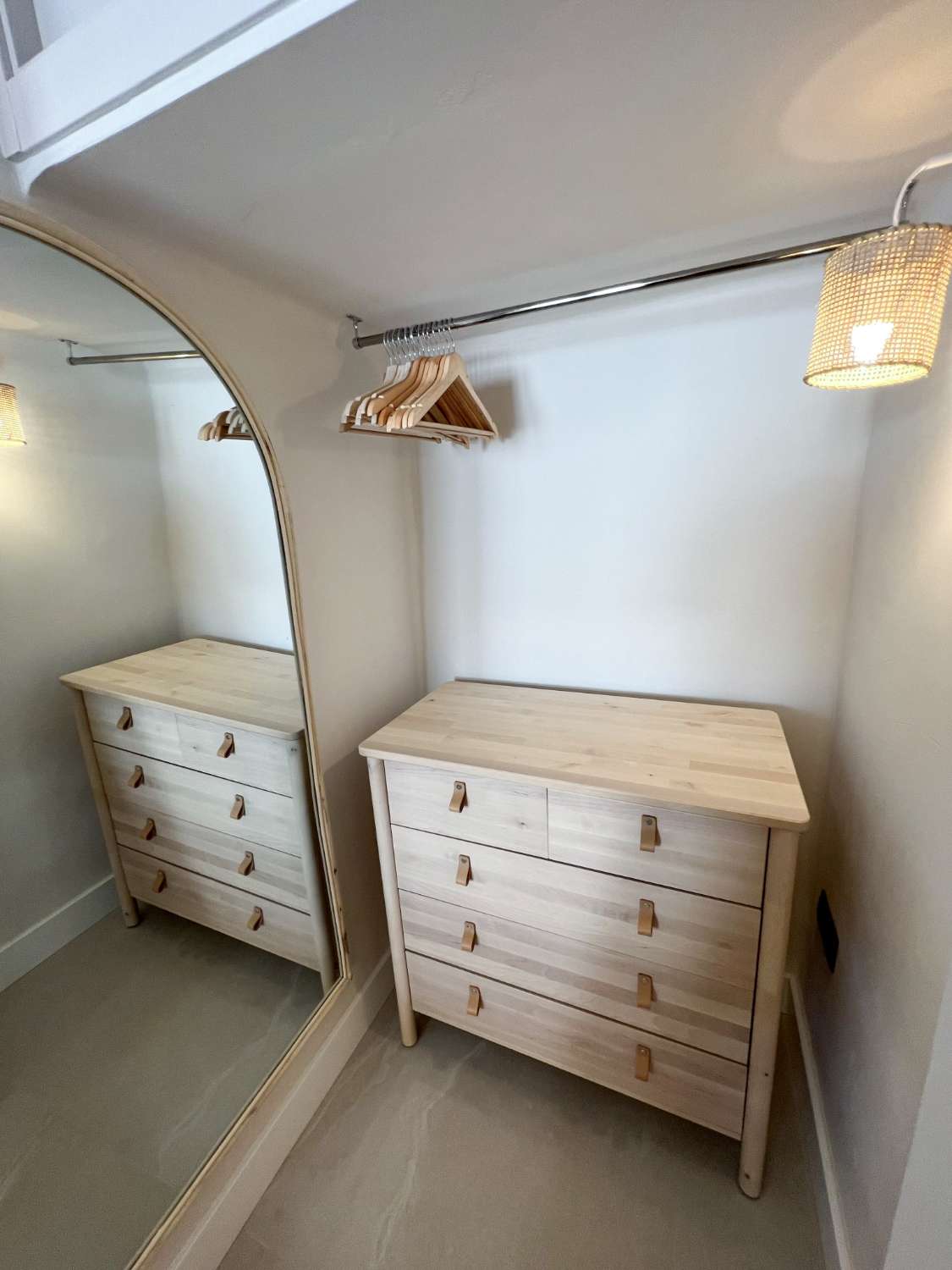 Prachtig gerenoveerd appartement met zeezicht in het hart van Nerja.