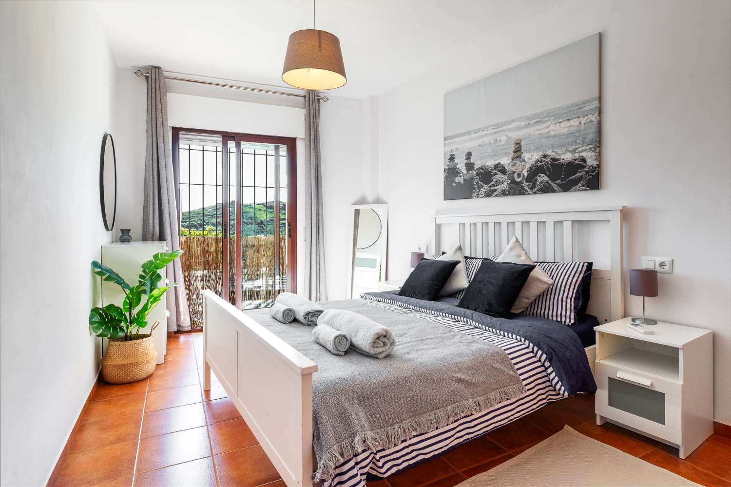 Lejlighed til salg i Frigiliana