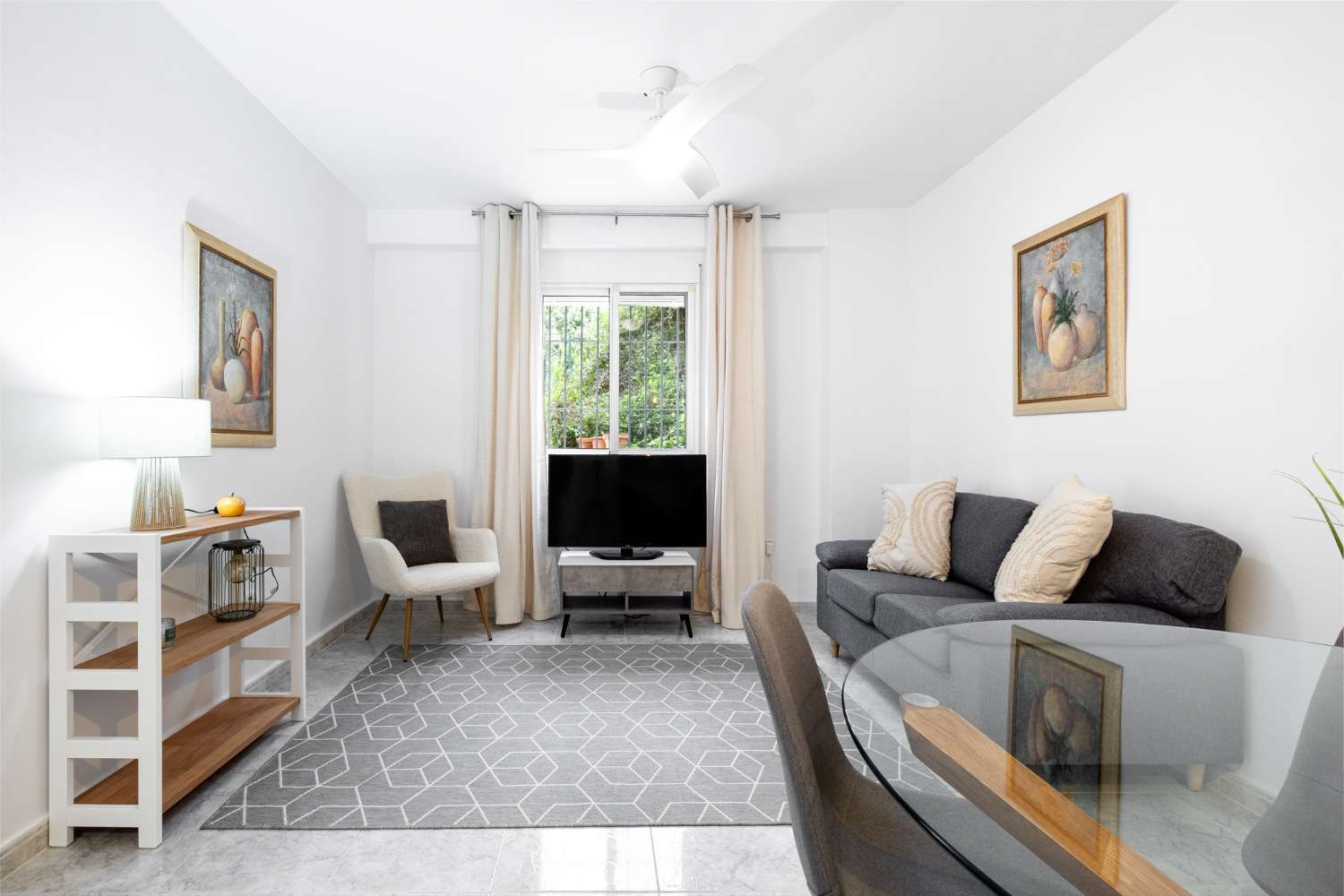 Appartement de plain-pied bien entretenu, à proximité de la plage de Burriana