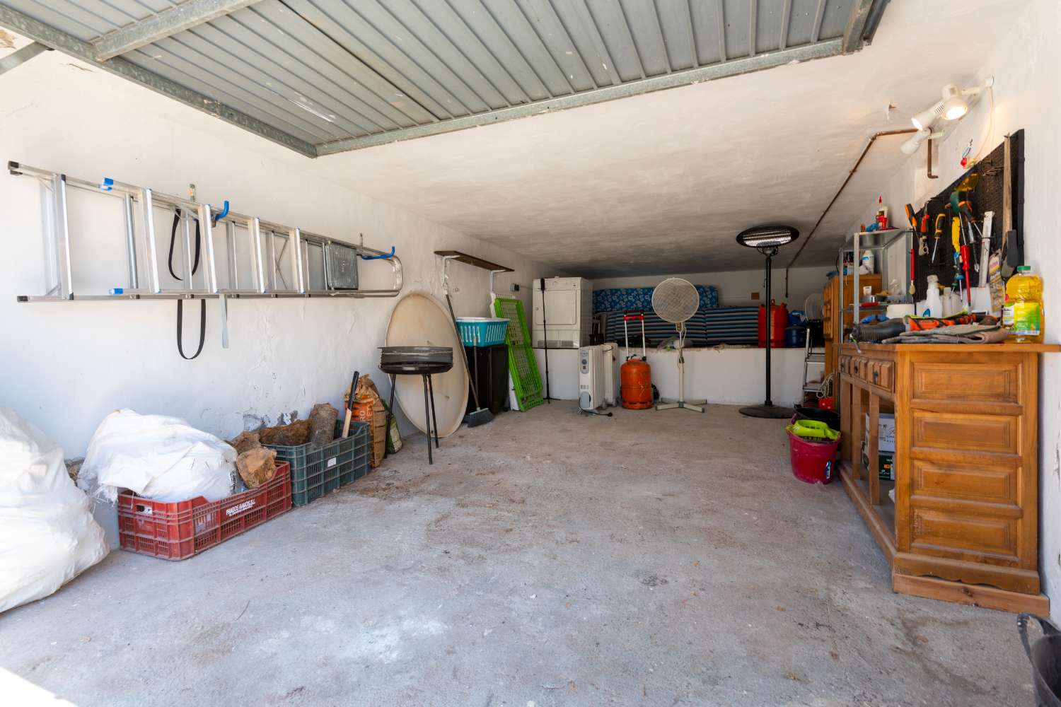 Velpresentert rekkehus med havutsikt i El Algarrobo, Nerja