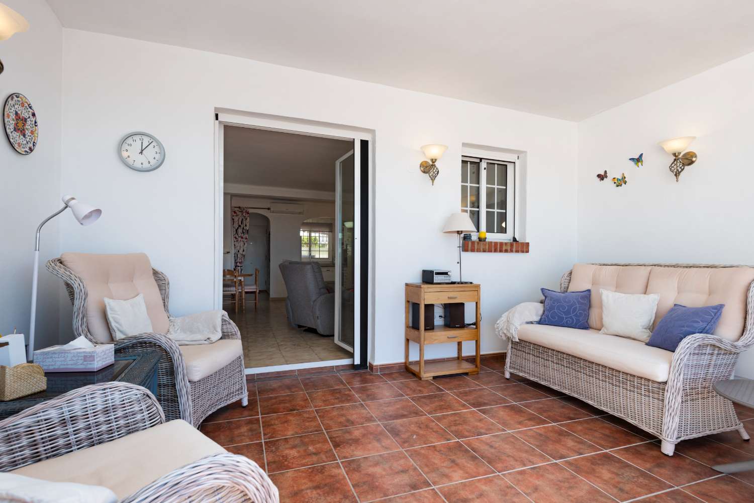 Velpresentert rekkehus med havutsikt i El Algarrobo, Nerja