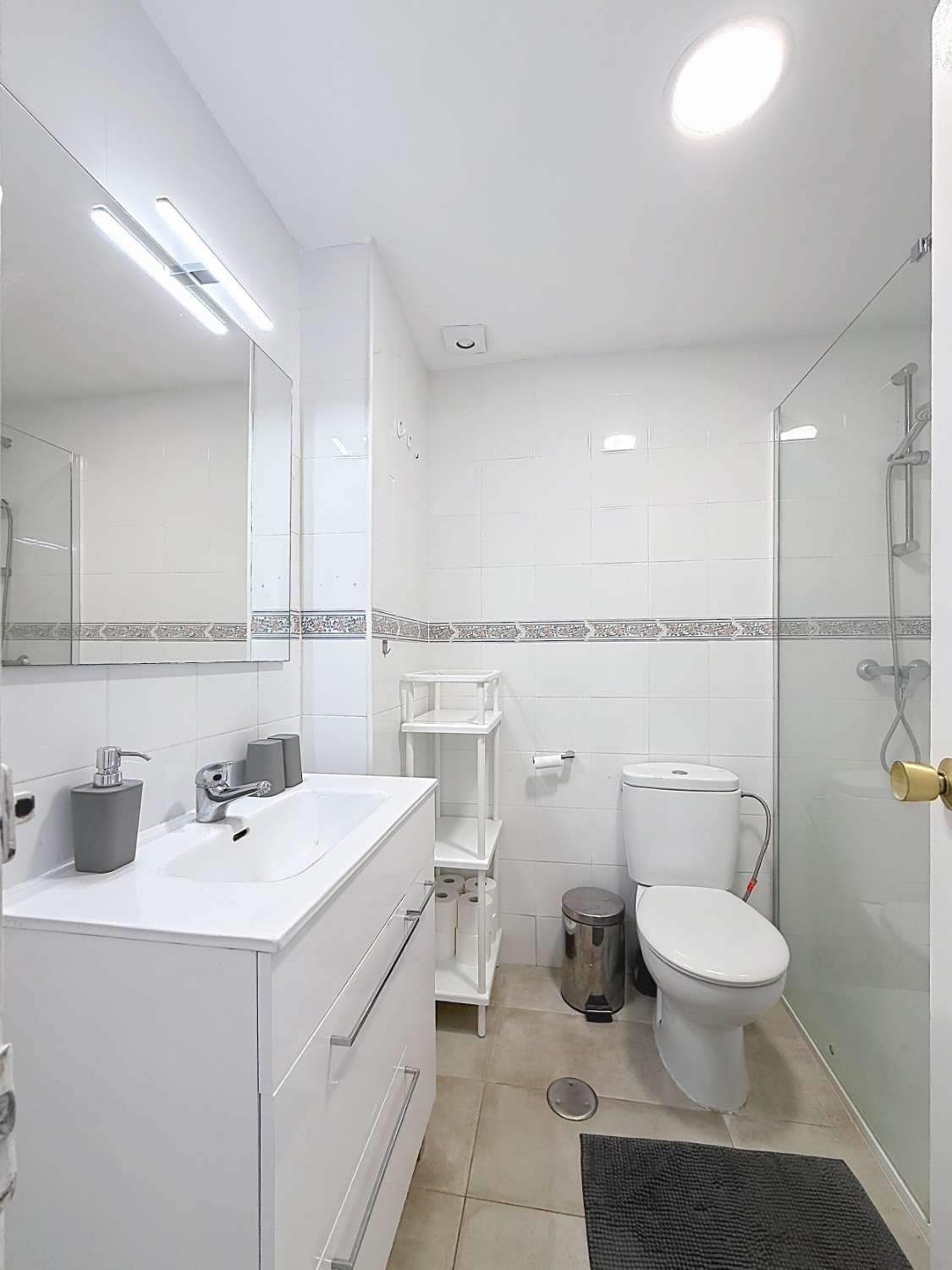 Stunning Sea View Apartment in Sought-After Torrecilla, Nerja