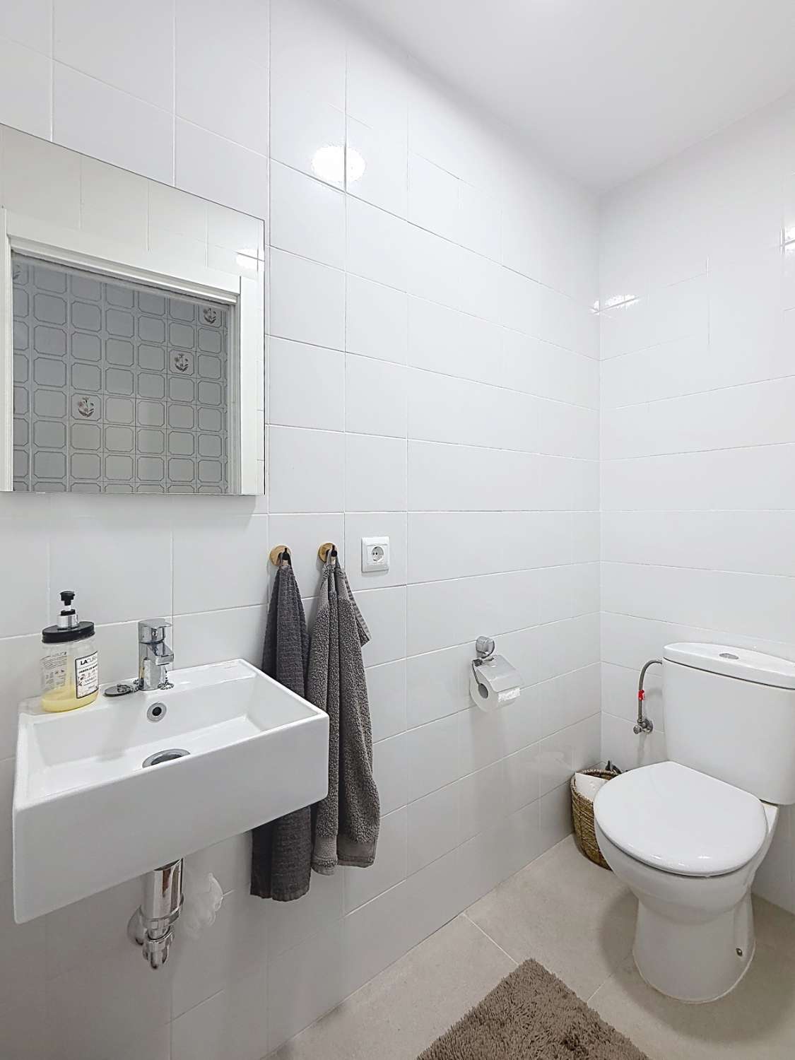 Stunning Sea View Apartment in Sought-After Torrecilla, Nerja