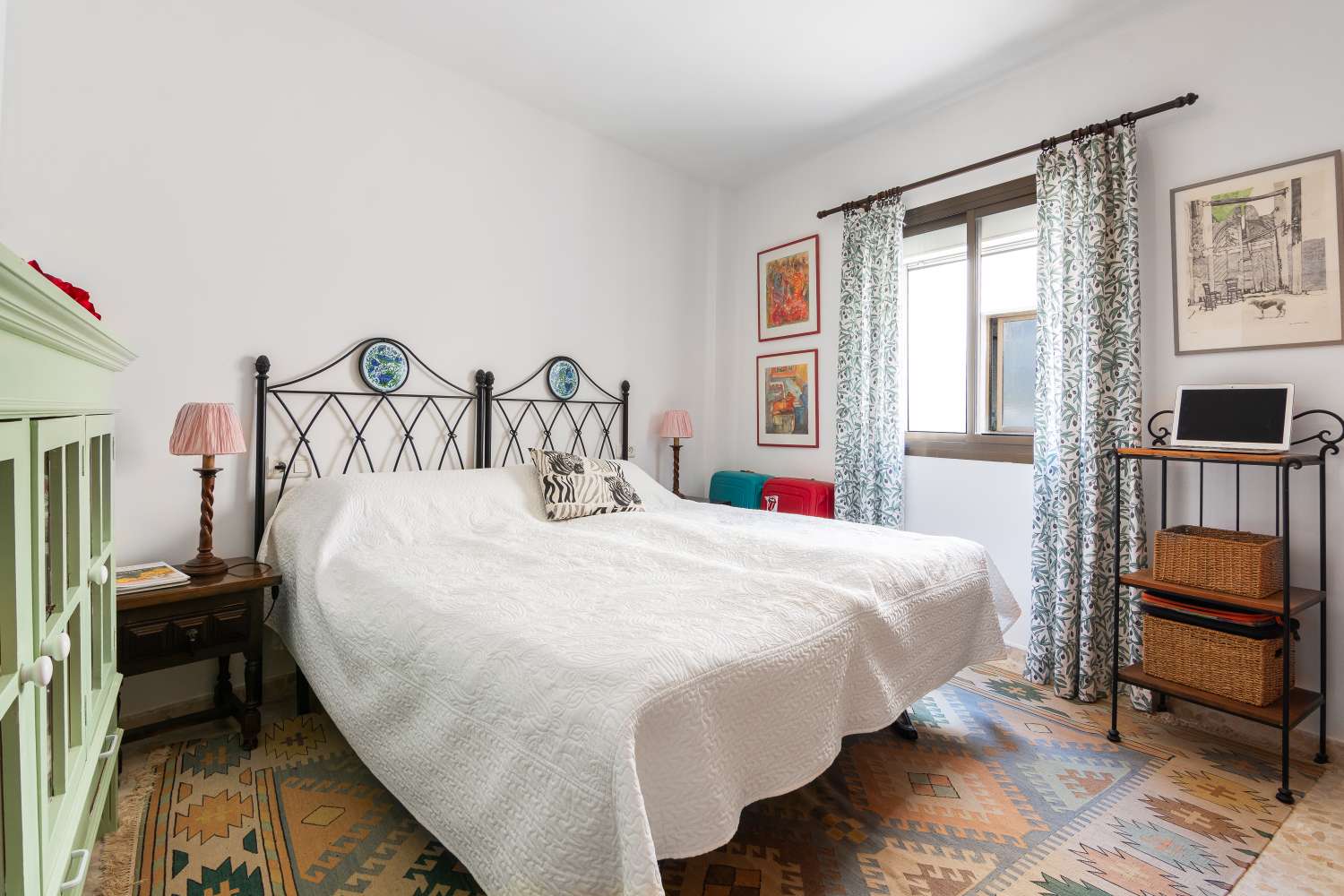 Bright Penthouse with Private Roof Terrace & Open Views in Nerja