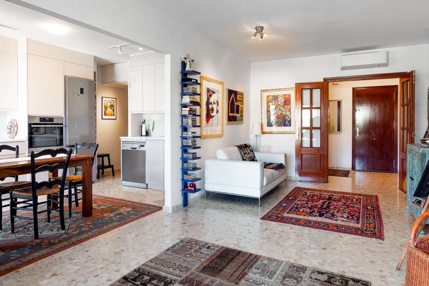 Bright Penthouse with Private Roof Terrace & Open Views in Nerja