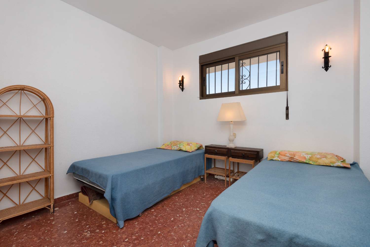 Apartment mit Meerblick in bester Parador-Lage – Edificio Acapulco, Nerja