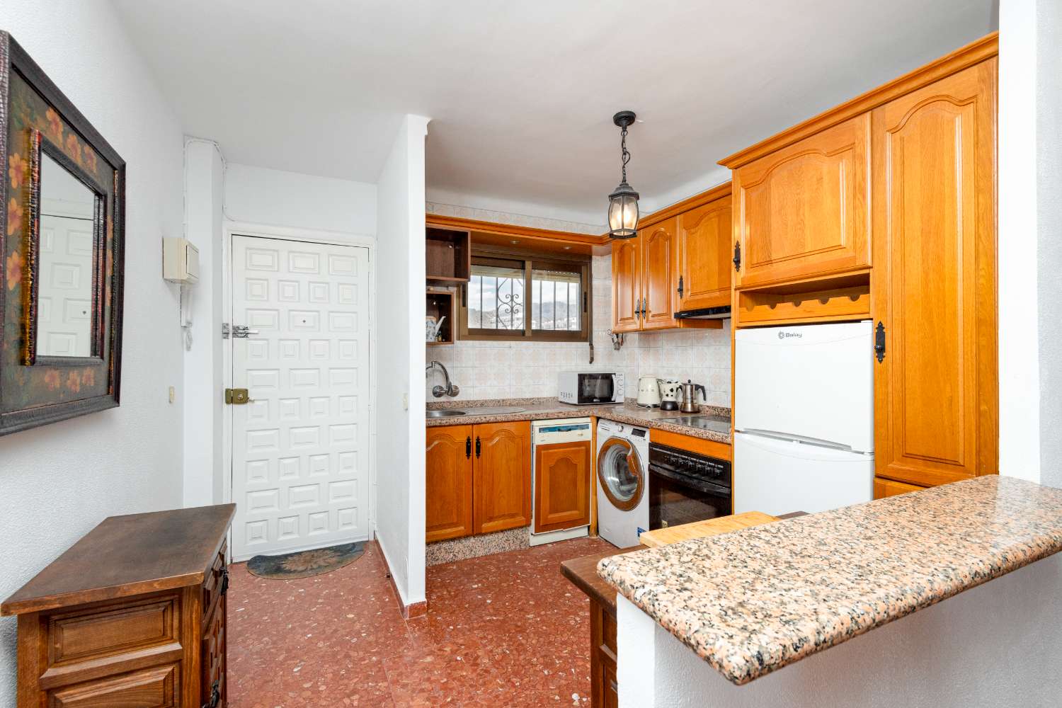 Apartment mit Meerblick in bester Parador-Lage – Edificio Acapulco, Nerja