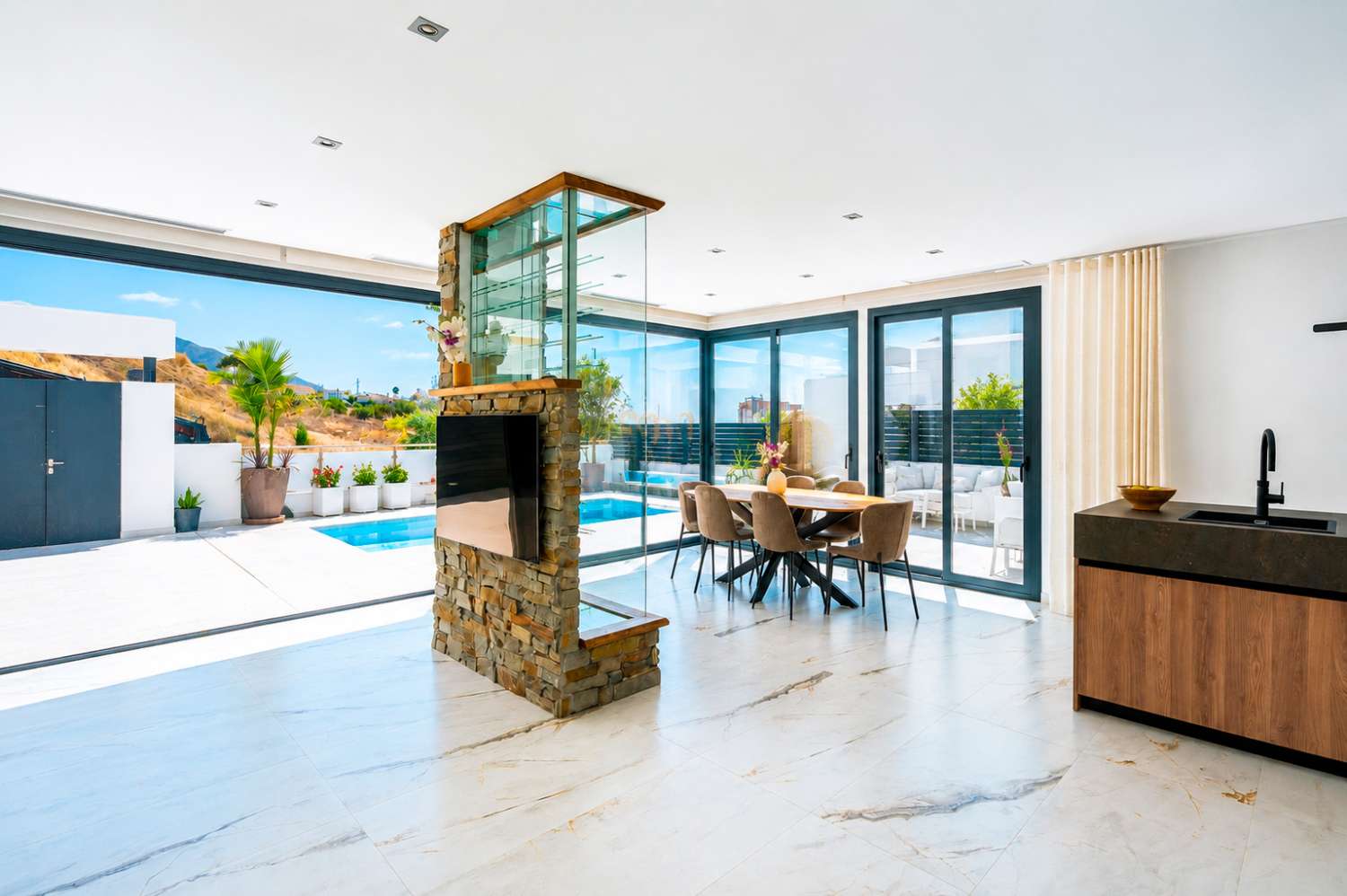 Villa individuelle neuve à vendre à Nerja, dans le quartier de Capistrano