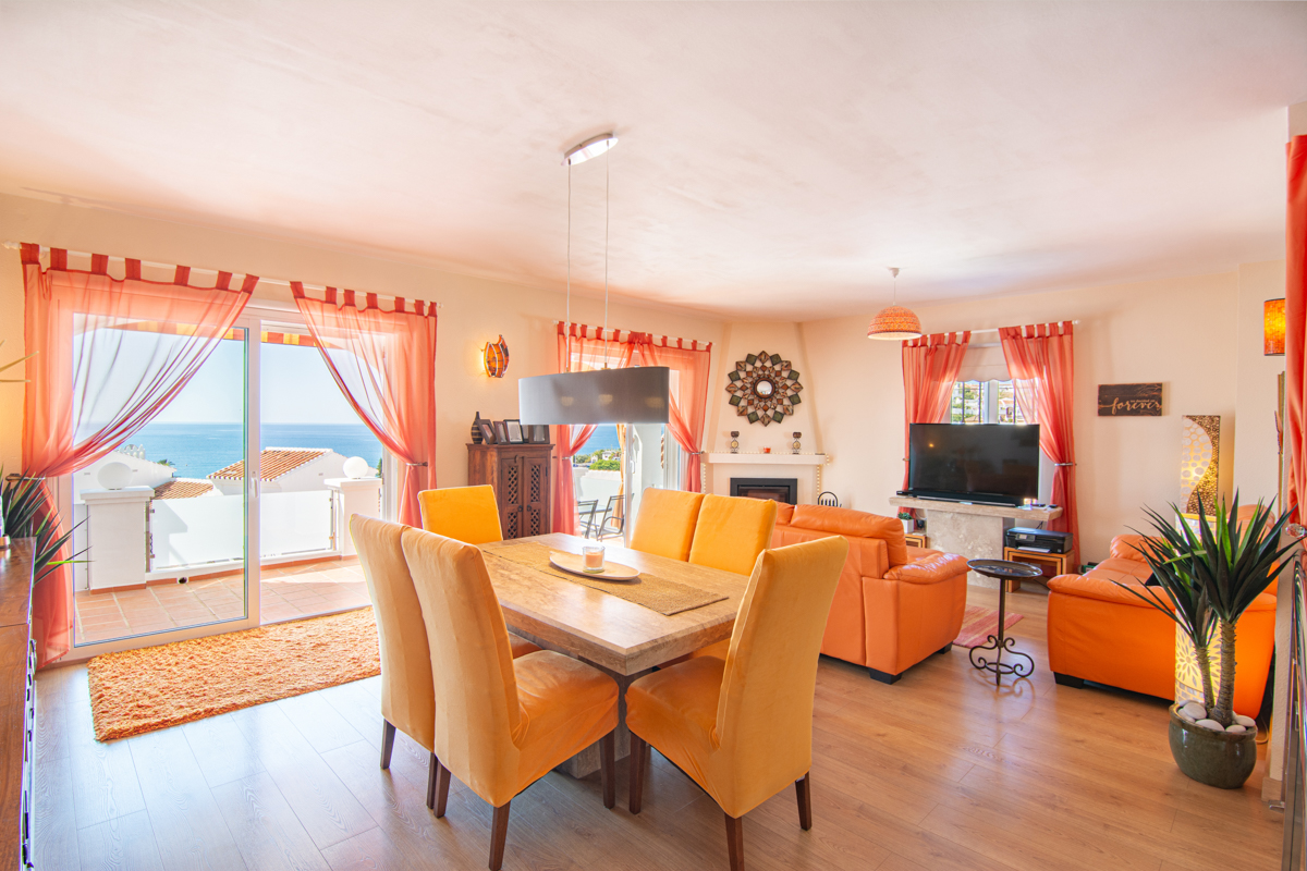 Fantastisk villa med 4 sovrum, privat pool och panoramautsikt över havet i Tropicana