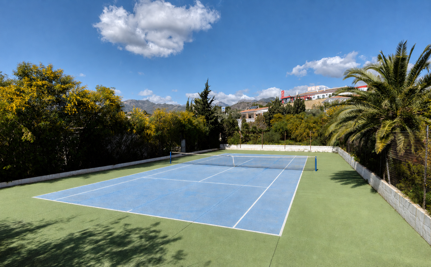 Maison en vente à Avda Pescia (Nerja)