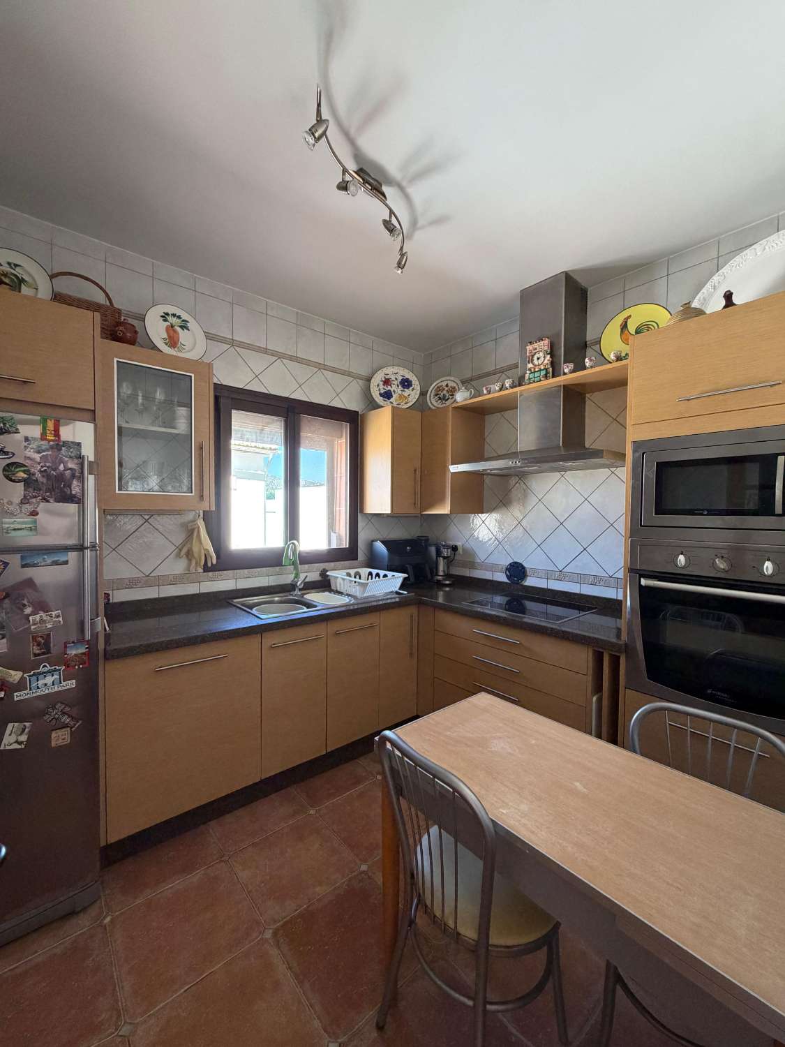 Haus zum verkauf in Avda Pescia (Nerja)