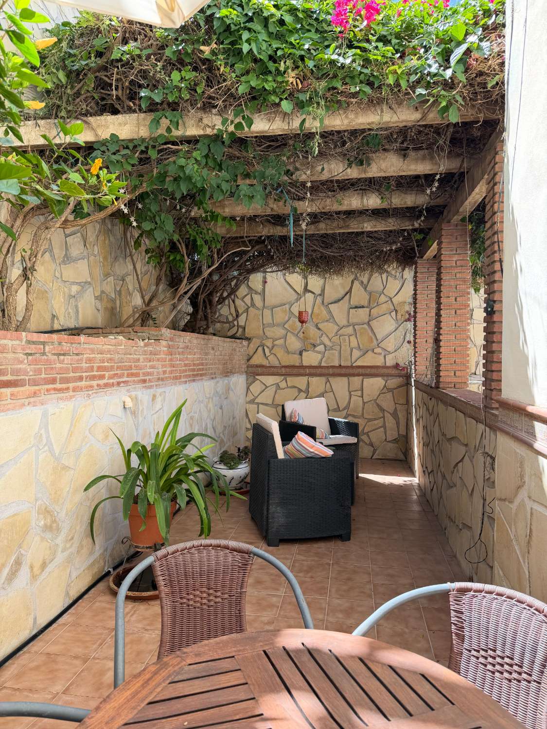 Haus zum verkauf in Avda Pescia (Nerja)