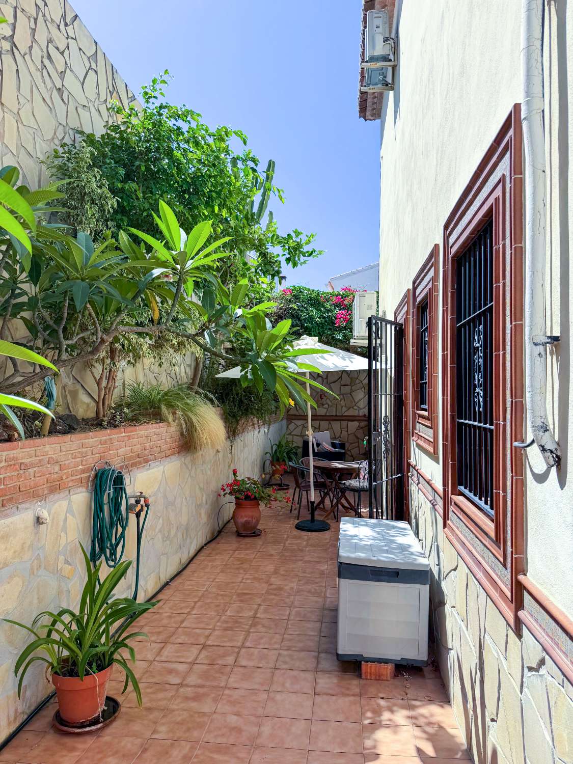 Detached Villa with Private Pool & Guest Apartment in La Noria, Nerja