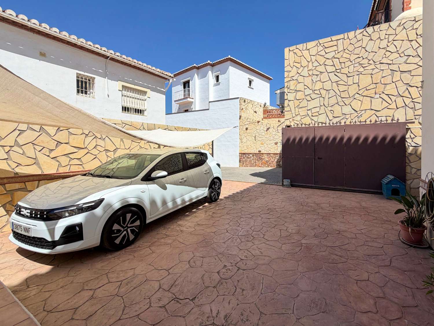 Detached Villa with Private Pool & Guest Apartment in La Noria, Nerja
