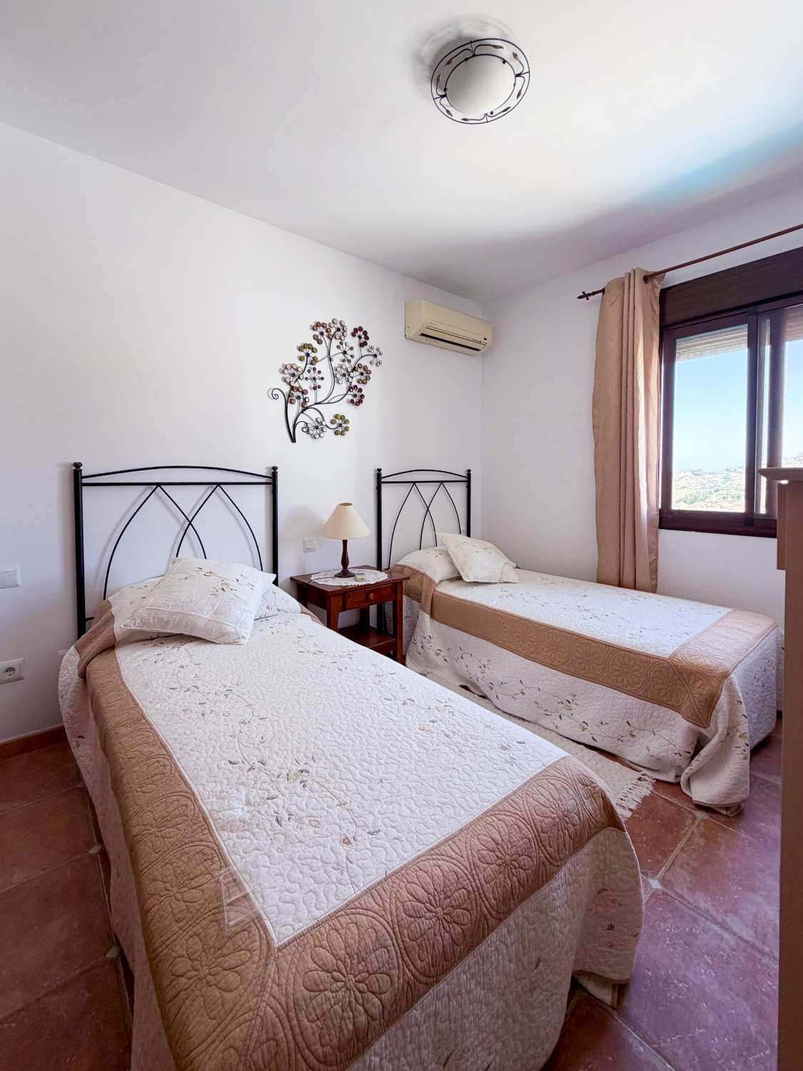 Detached Villa with Private Pool & Guest Apartment in La Noria, Nerja
