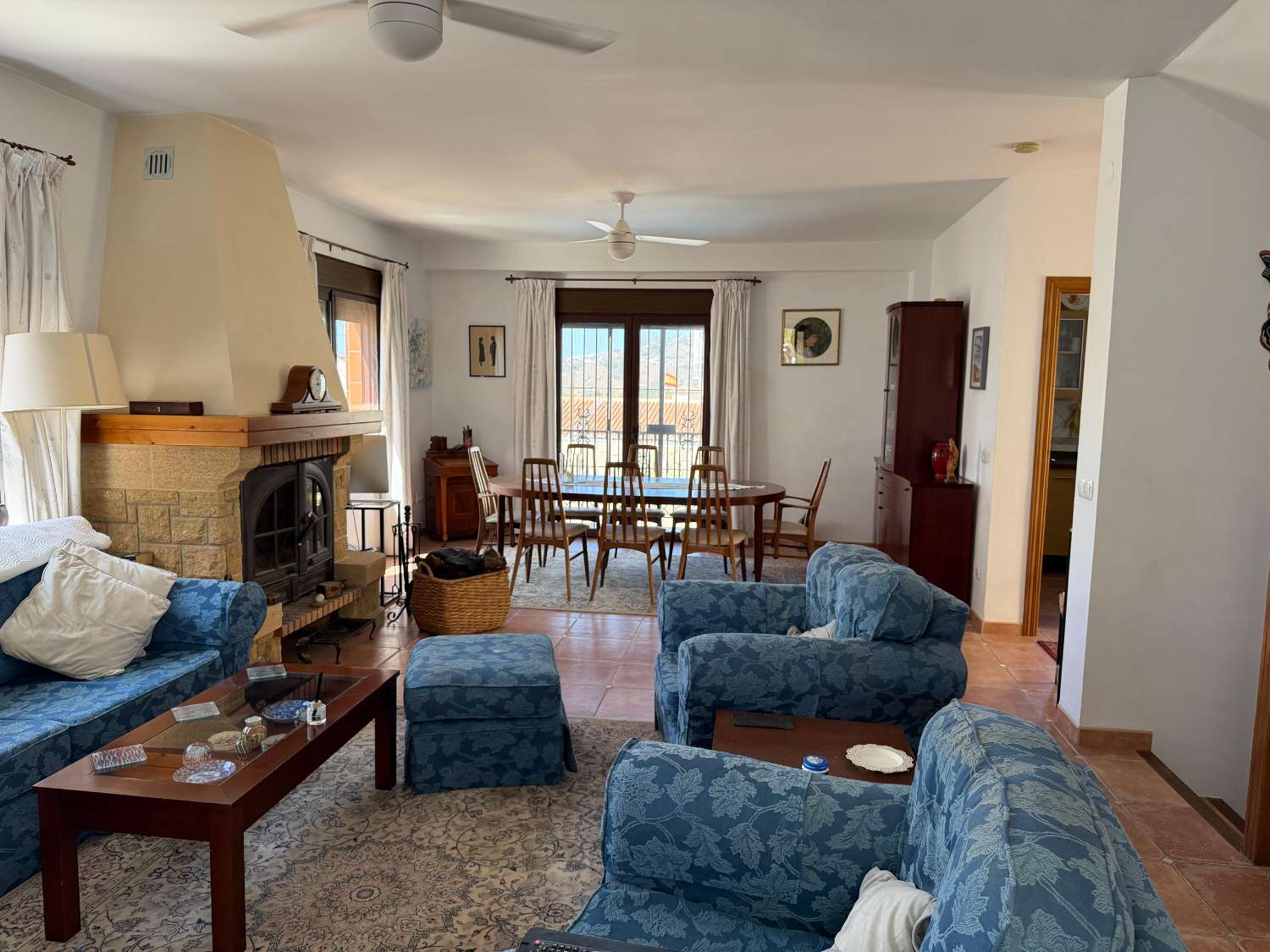 Haus zum verkauf in Avda Pescia (Nerja)