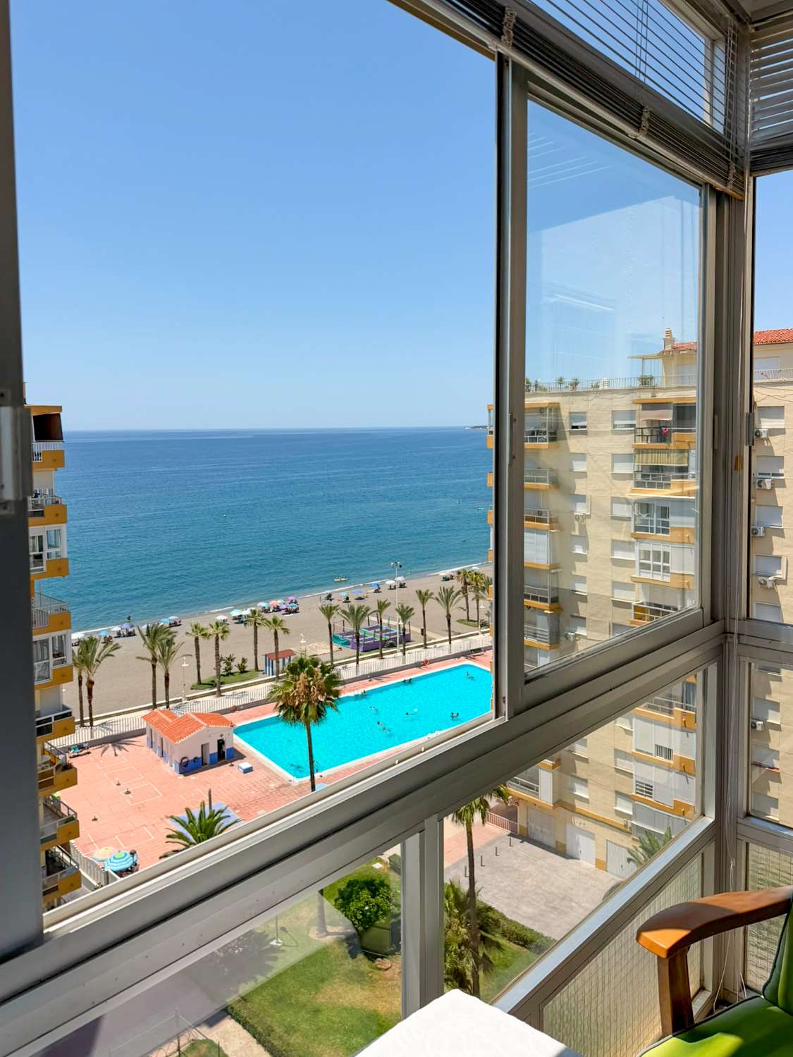 Espectacular piso en primera línea con impresionantes vistas al mar