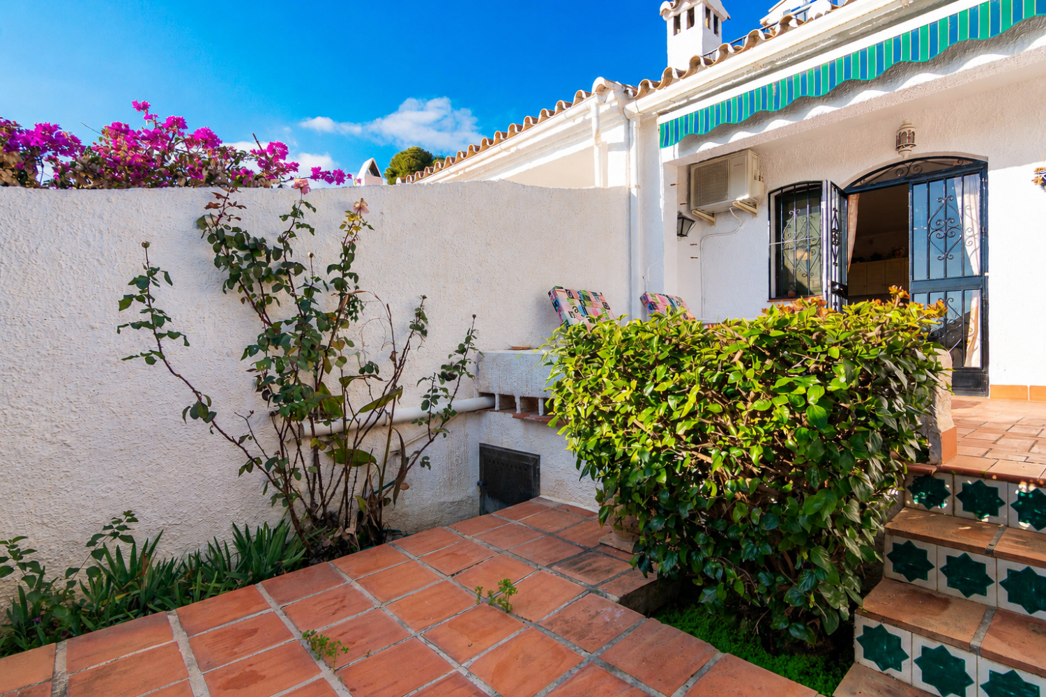 Charming One-Bedroom Garden Apartment in San Juan de Capistrano