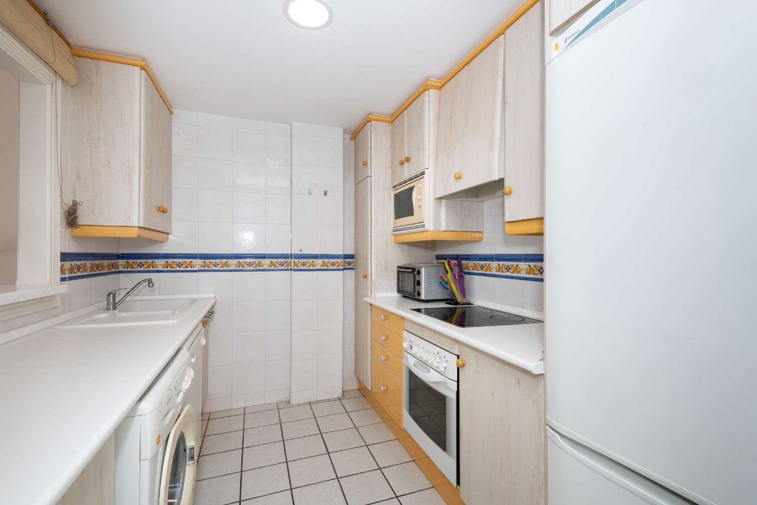 Apartment mit Panoramablick auf Meer und Berge