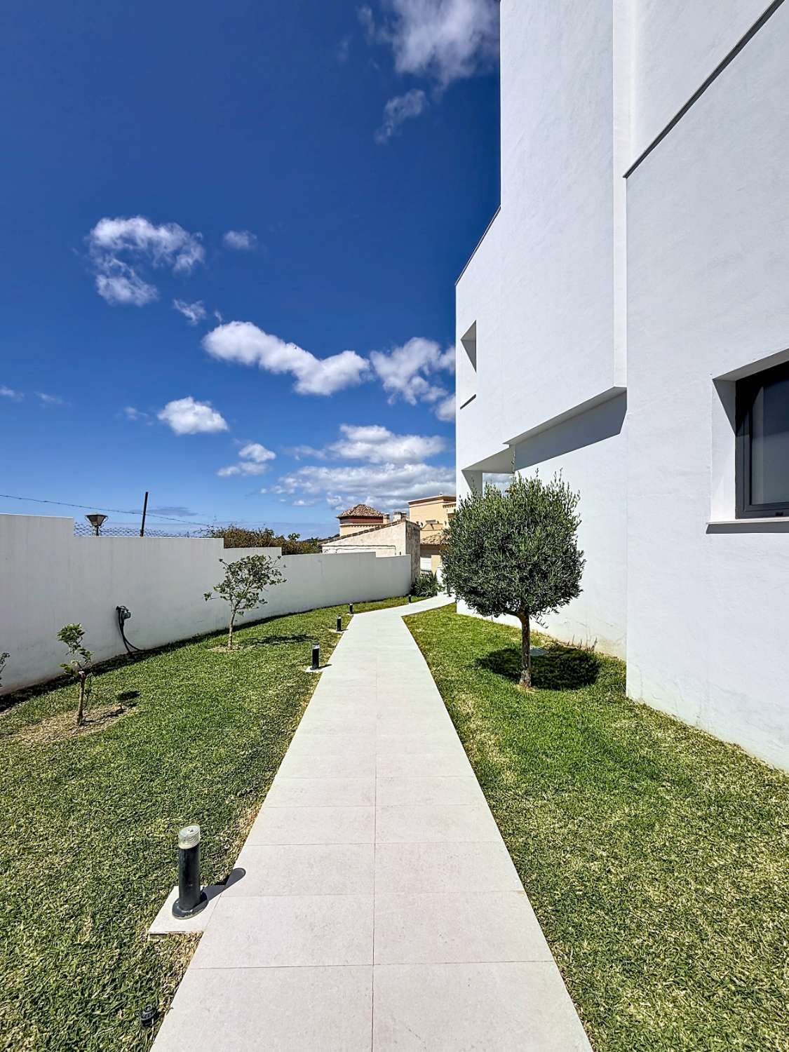 Elegant Newly Built Corner Apartment with Sea Views