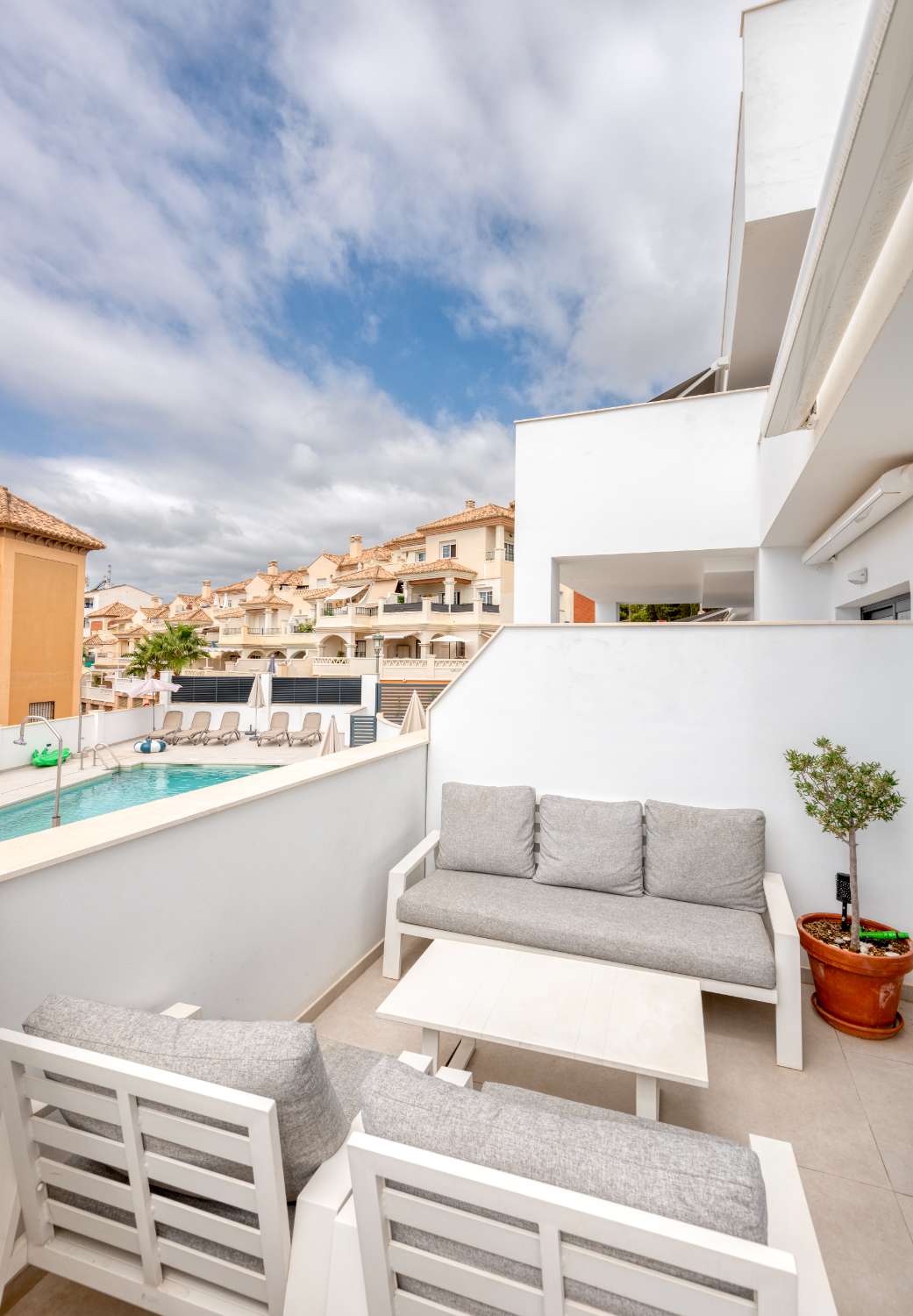 Elegant Newly Built Corner Apartment with Sea Views