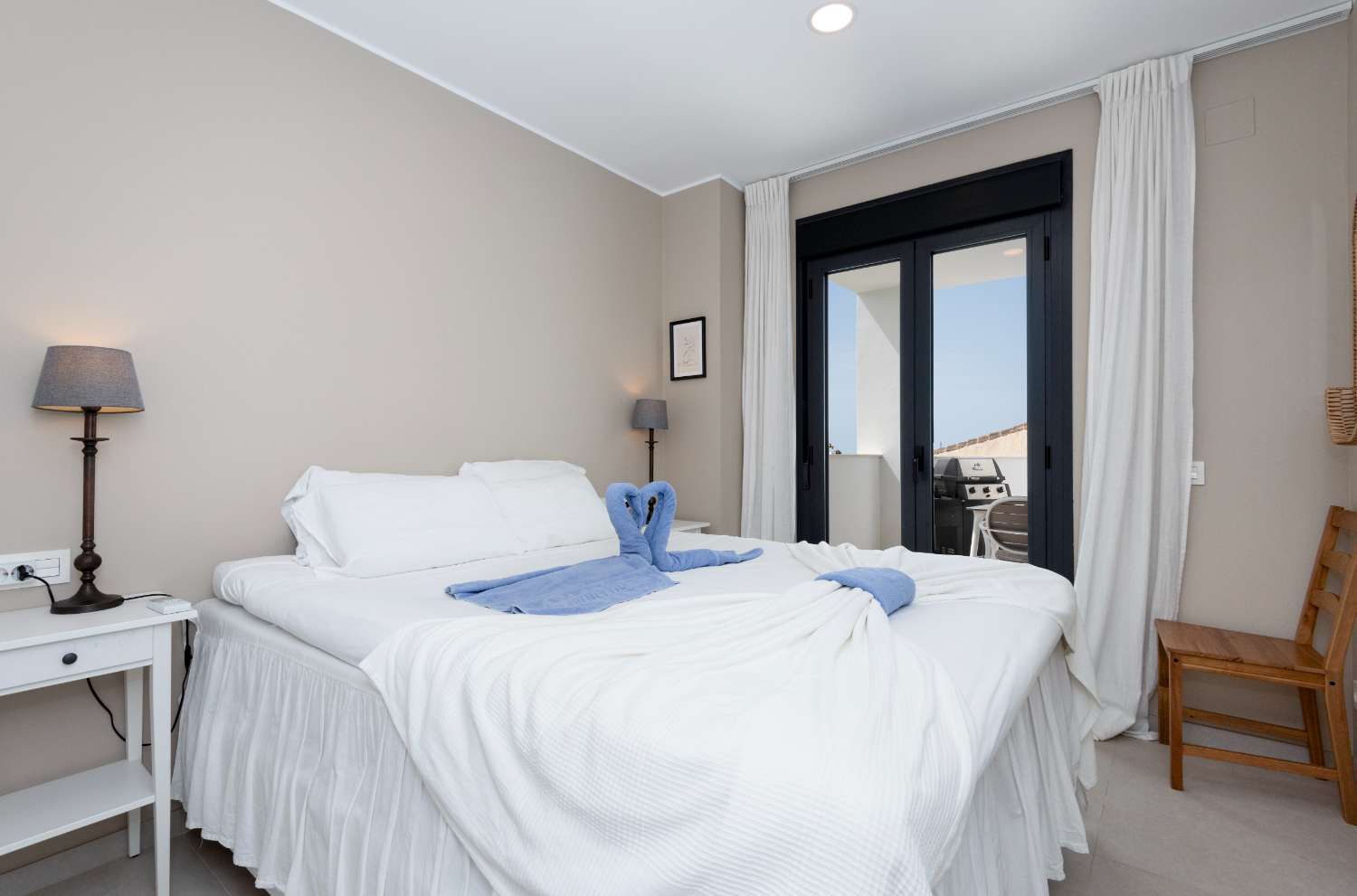 Elegant Newly Built Corner Apartment with Sea Views