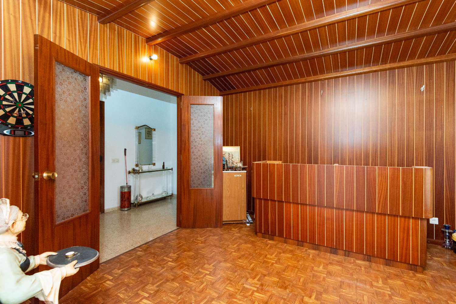 Amplio apartamento de 4 dormitorios con terraza y vistas al mar en Nerja