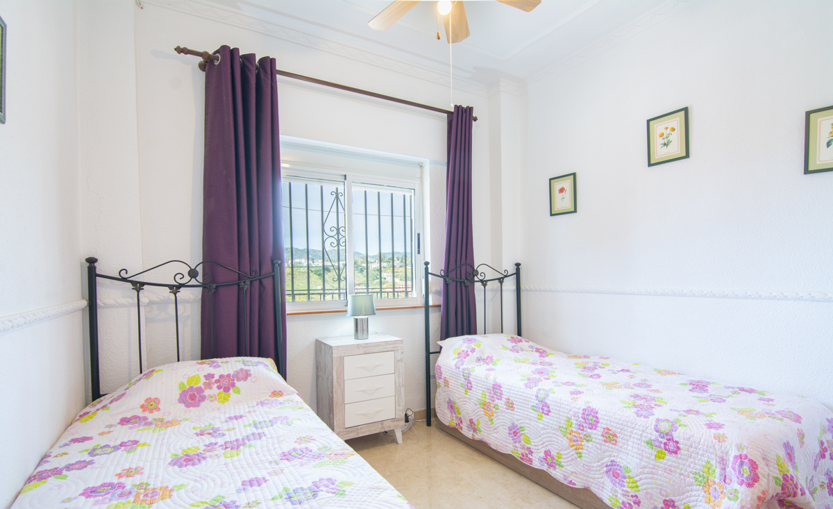 Apartment for sale in Avda Pescia (Nerja)