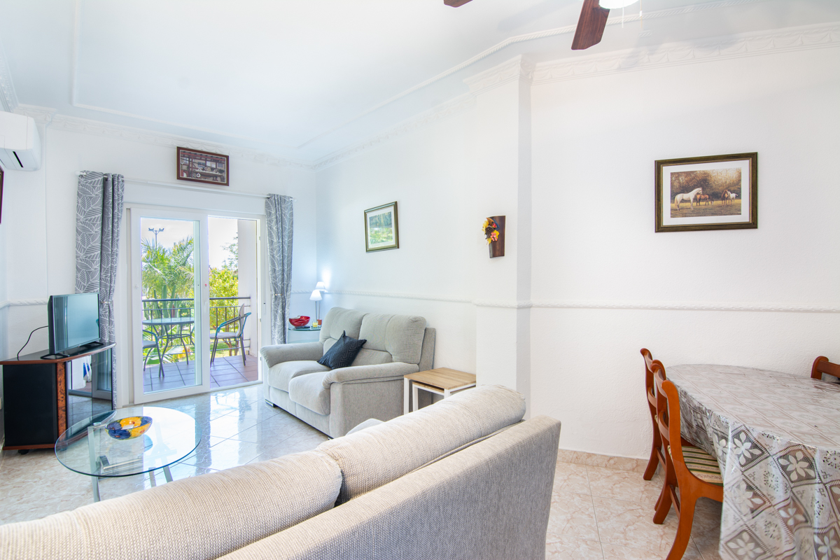 Apartment for sale in Avda Pescia (Nerja)