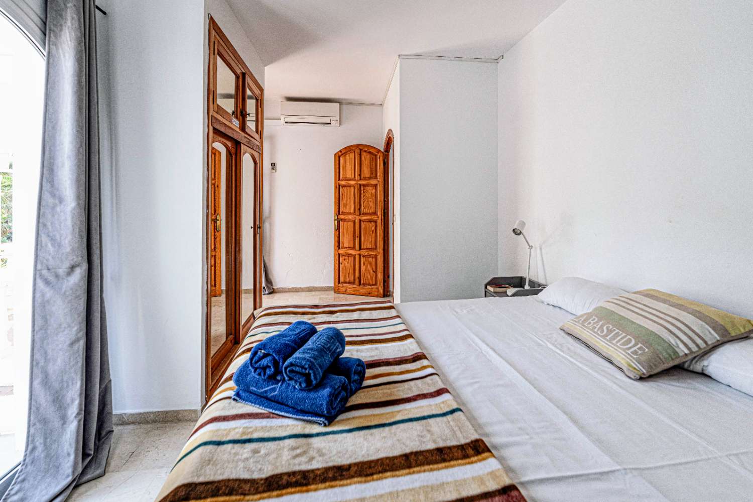 Impressive Four-Bedroom Villa with Sea Views in Nerja