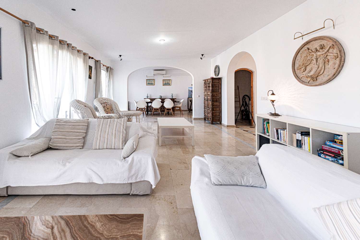 Impressive Four-Bedroom Villa with Sea Views in Nerja