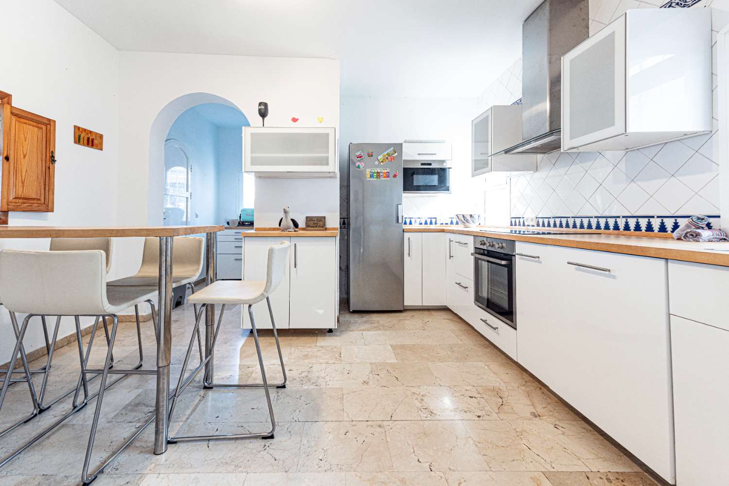 Impressive Four-Bedroom Villa with Sea Views in Nerja