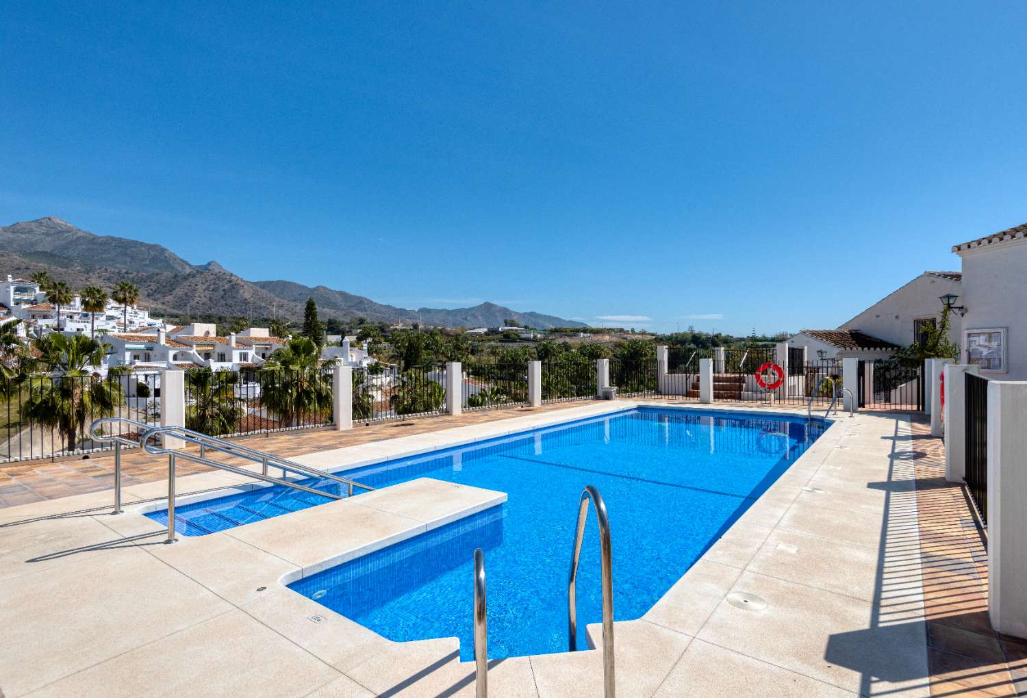Fastighet till salu i Oasis de Capistrano, Nerja