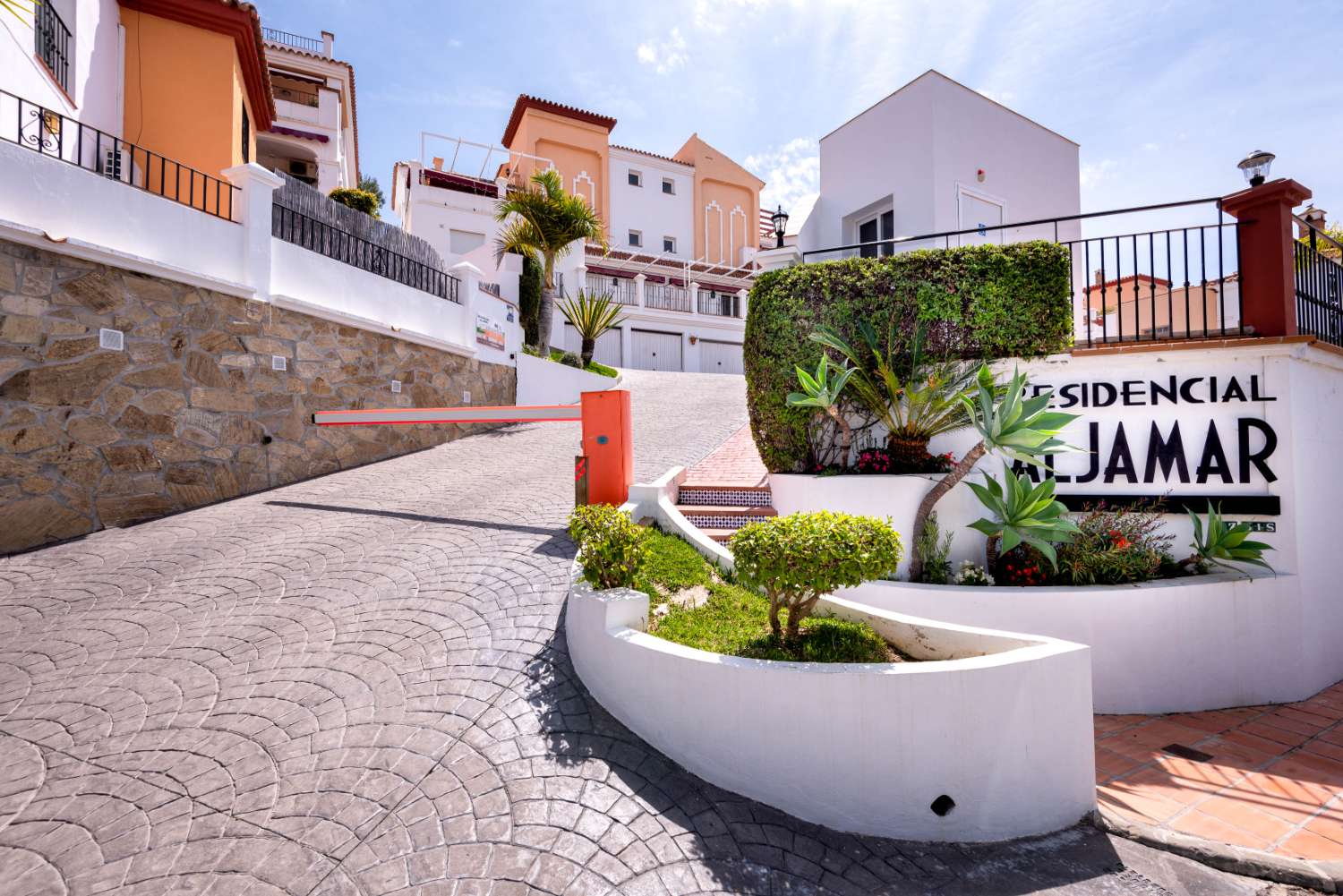 Property for sale in Nerja, Urb. Aljamar Burriana beach area