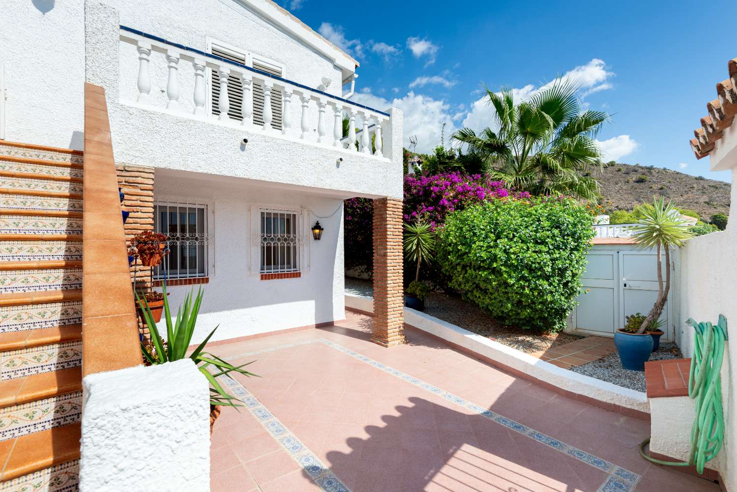 Detached Villa with Private Pool and Sea Views in Las Rosas, Nerja