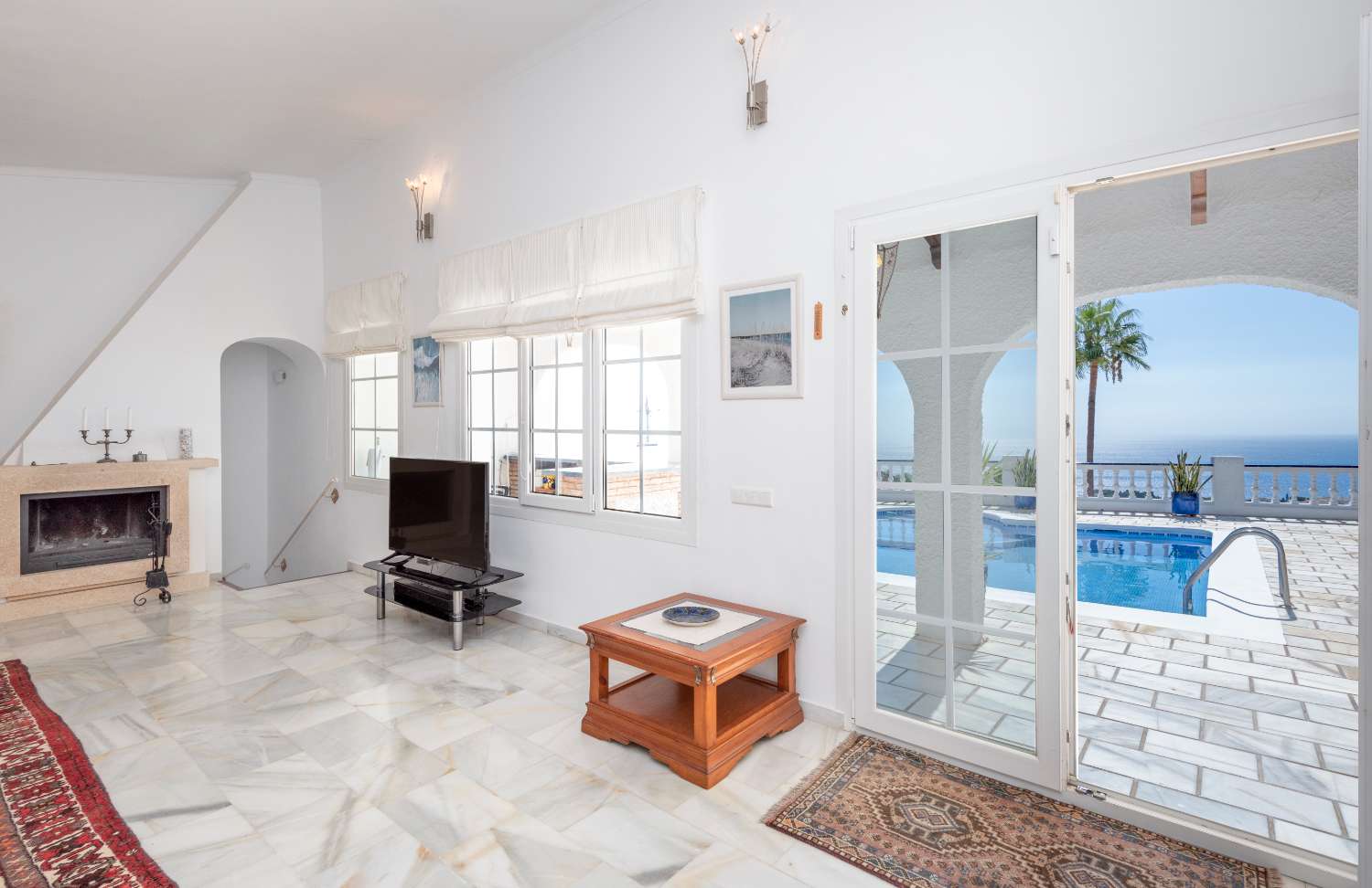 Detached Villa with Private Pool and Sea Views in Las Rosas, Nerja