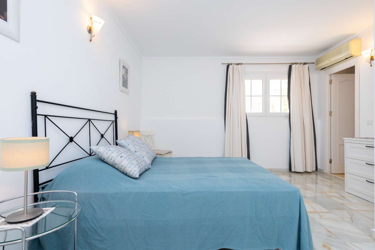 Detached Villa with Private Pool and Sea Views in Las Rosas, Nerja