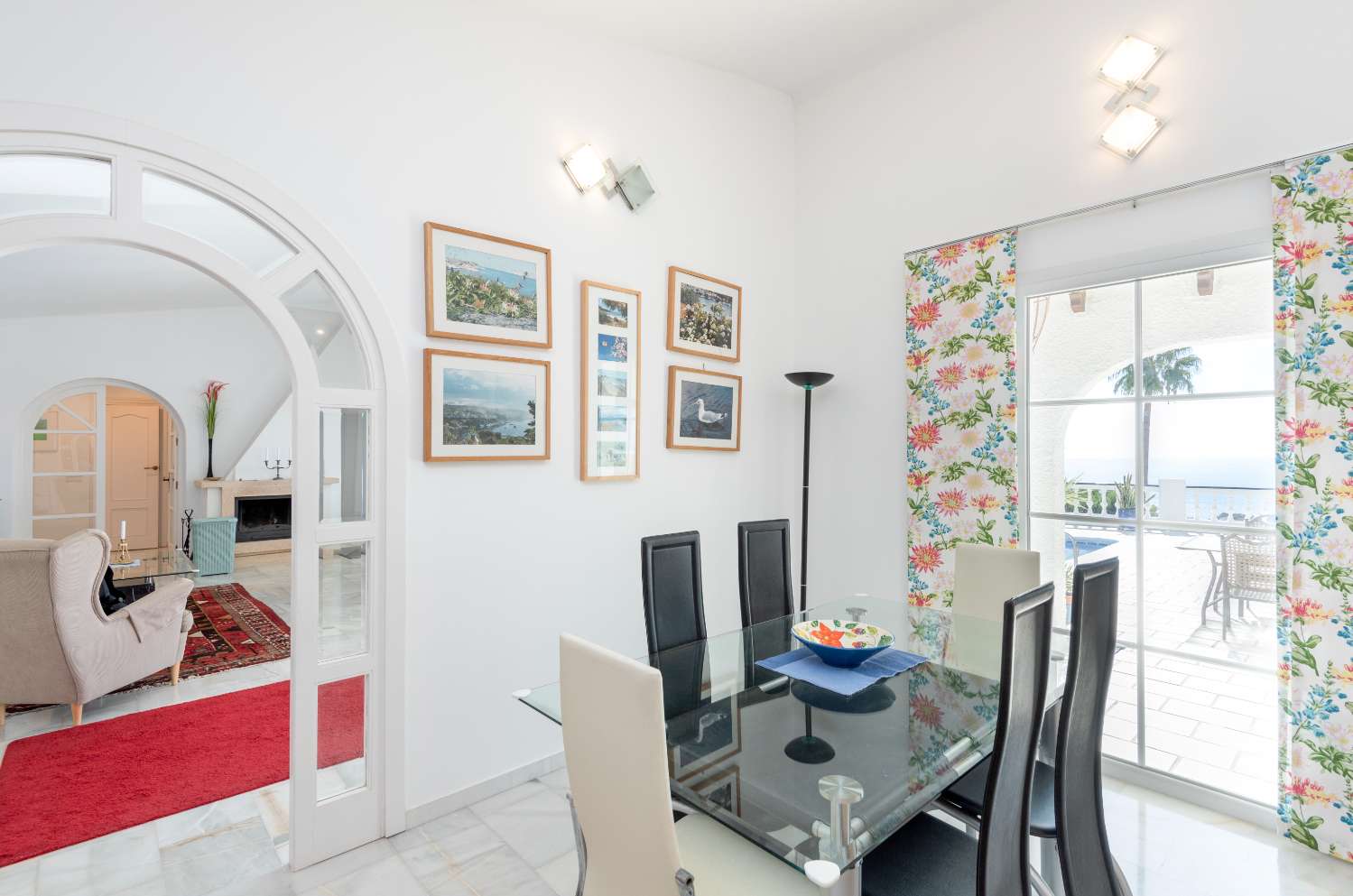 Detached Villa with Private Pool and Sea Views in Las Rosas, Nerja